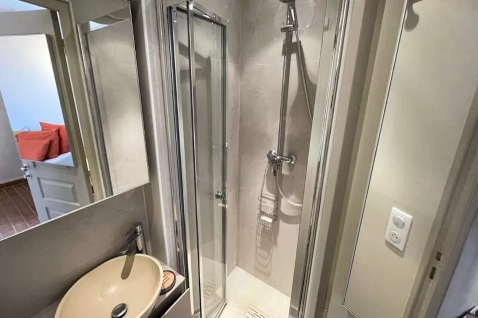 Résidence Charmant Studio - Plein Coeur De Village M&eacute;di&eacute;val-Non tagué