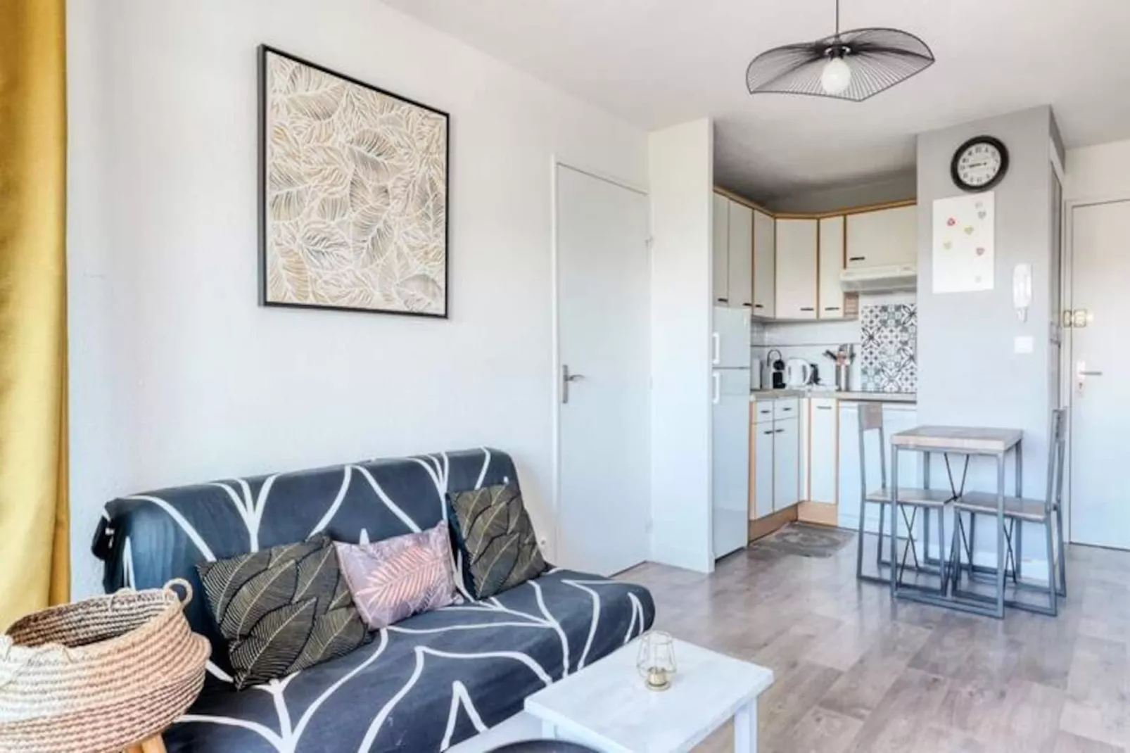 Résidence T2 &agrave; 600 M De La Plage ! Climatis&eacute;-Non tagué