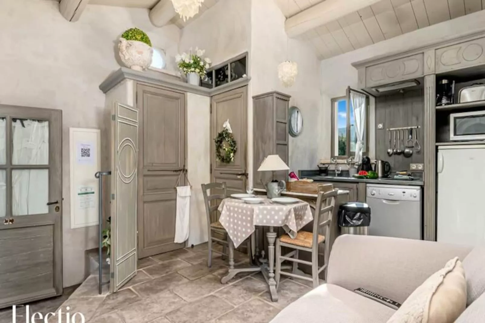 Loggia 11 Platane | R&eacute;sidence Les Petitons-Nicht zugeordnet