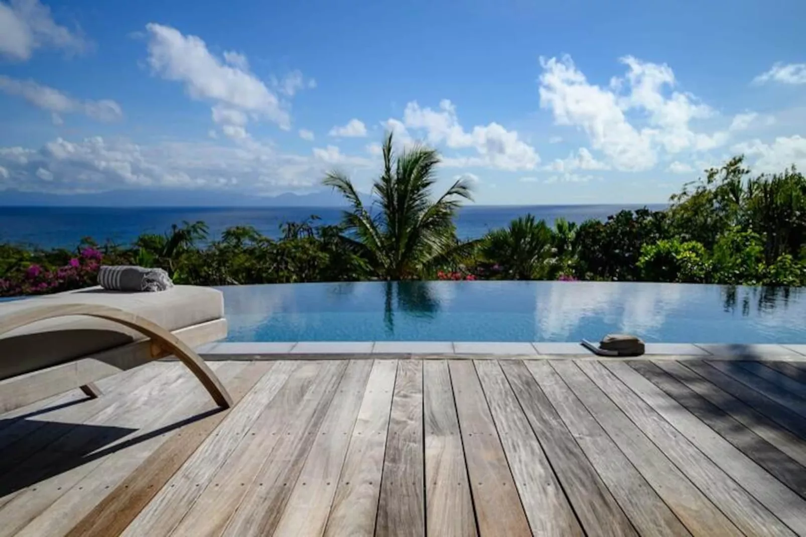 Villa Calico - Untagged