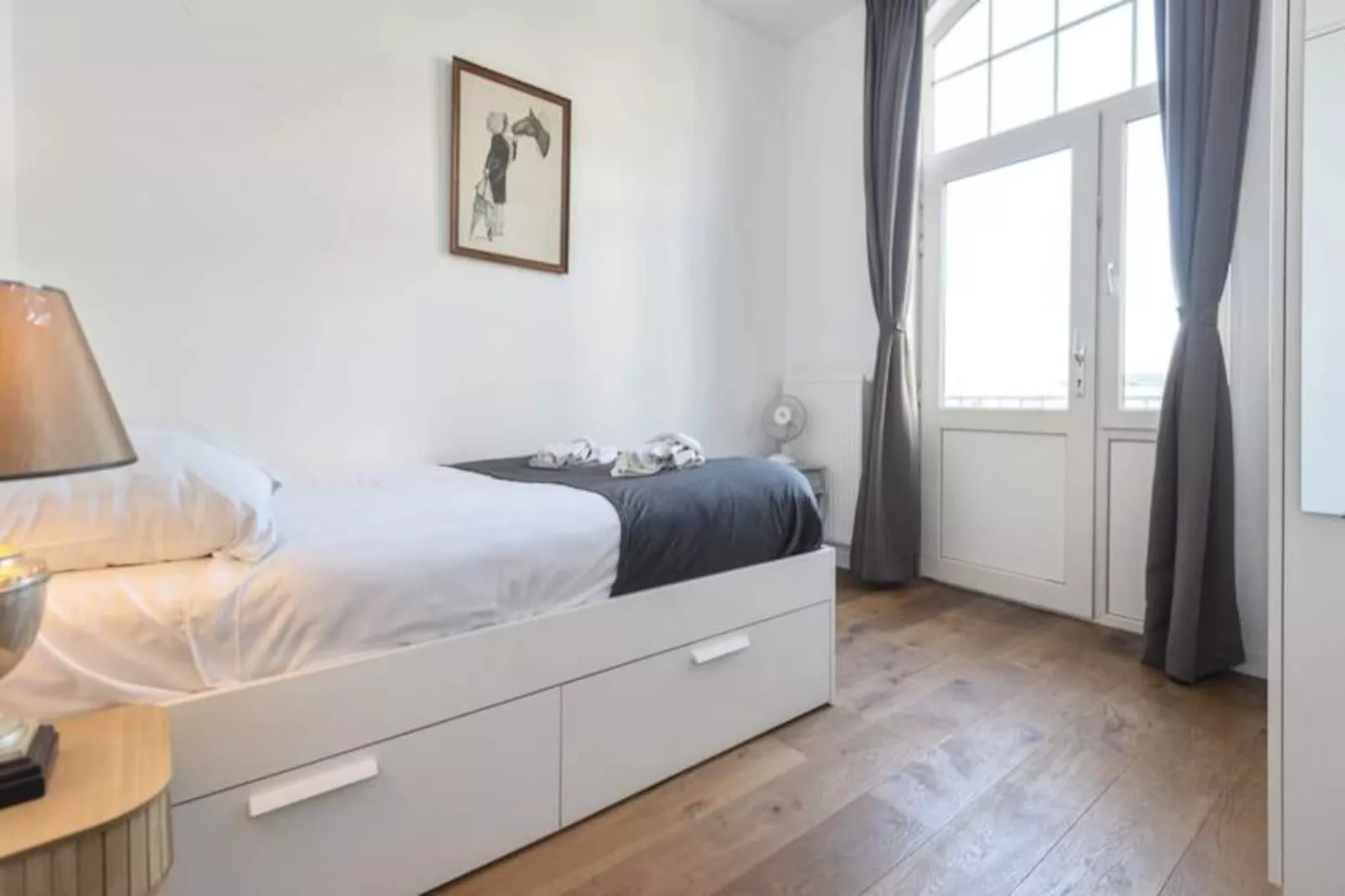 Isa Mae Apartment - Non tagué