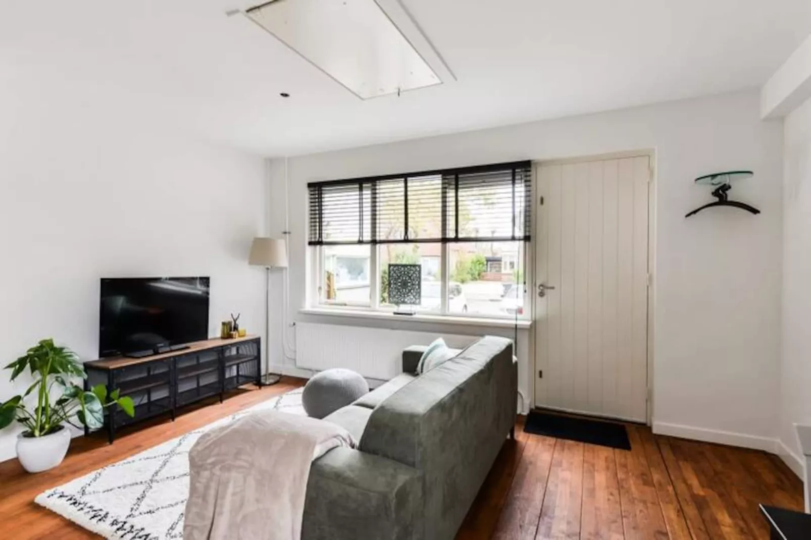 Luxury Garden View Apartment-Non tagué