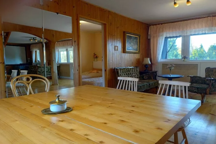 Dom wakacyjny w Szymbarku dla max 8 osób-Dining room