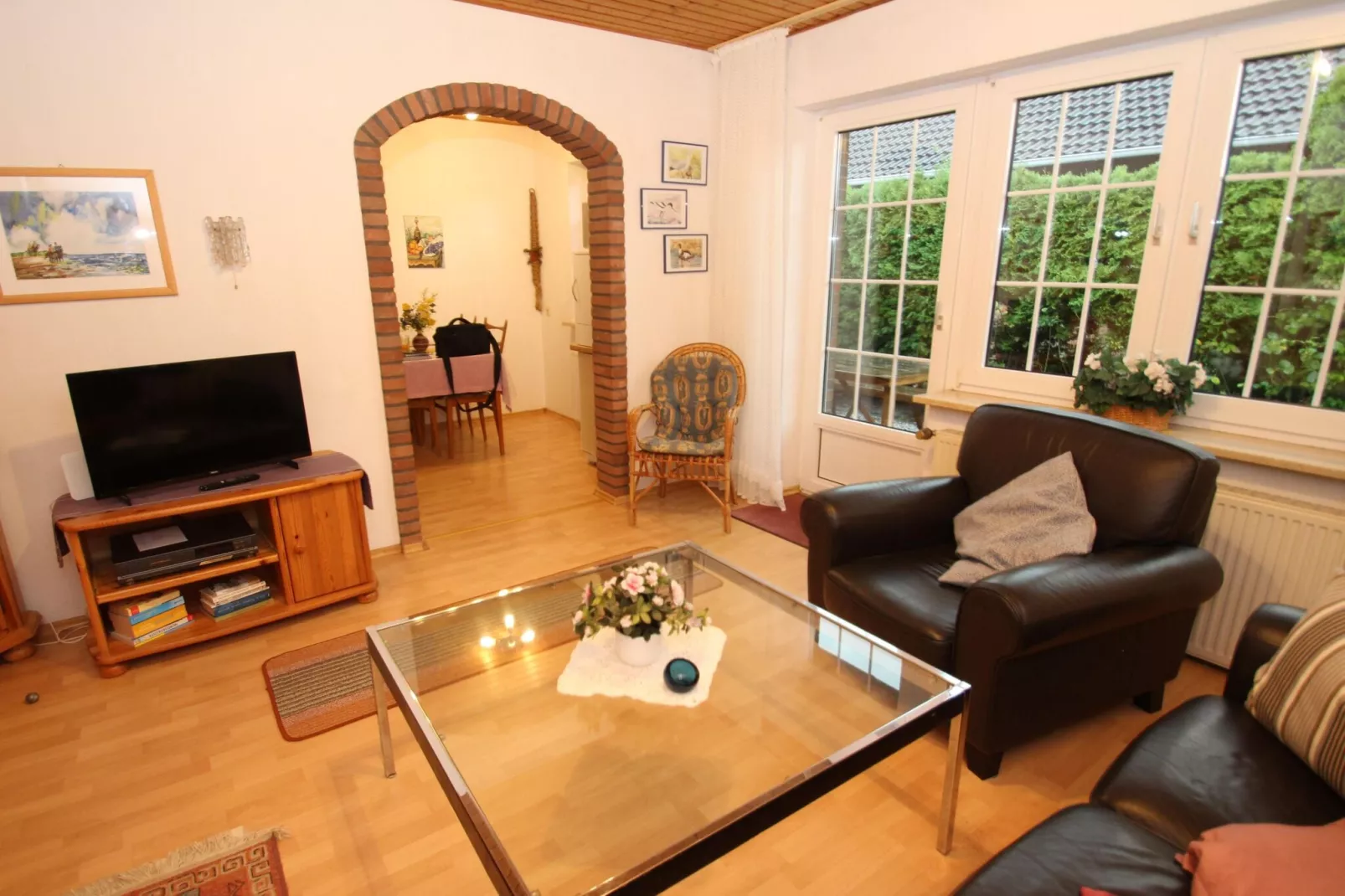 Ferienhaus Renate Neßmersiel-Living room