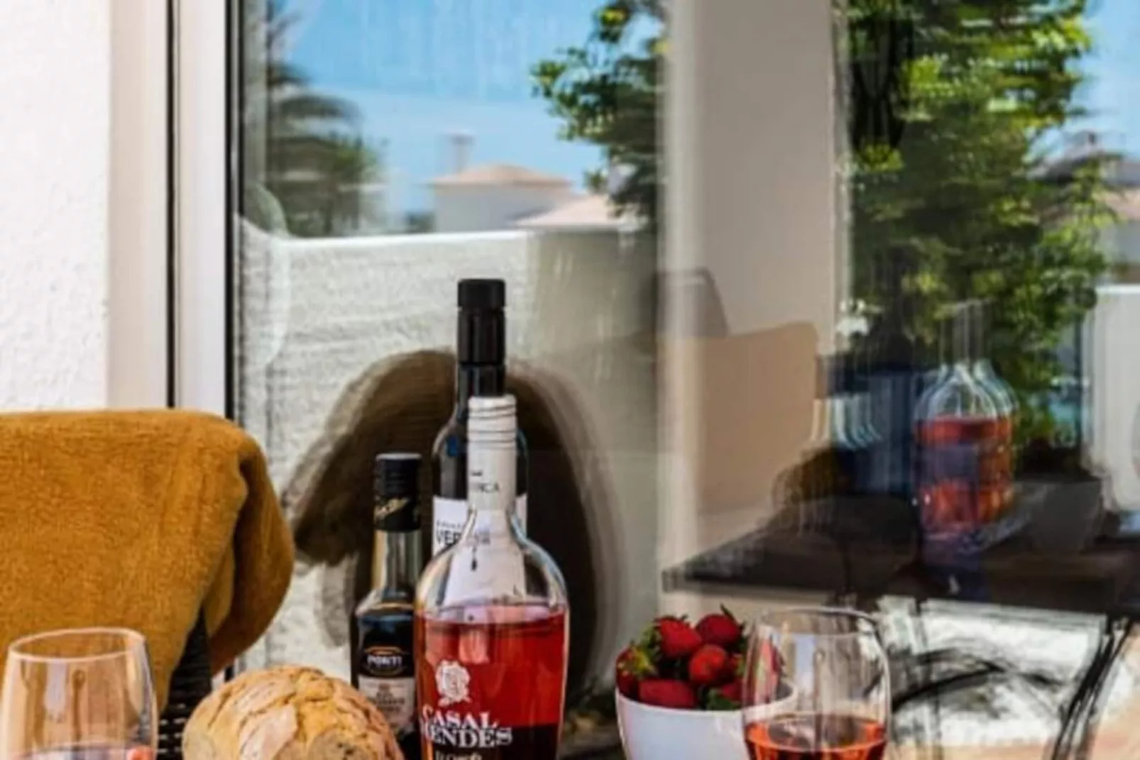 Lemon Tree - Waterside Apartments-Non tagué