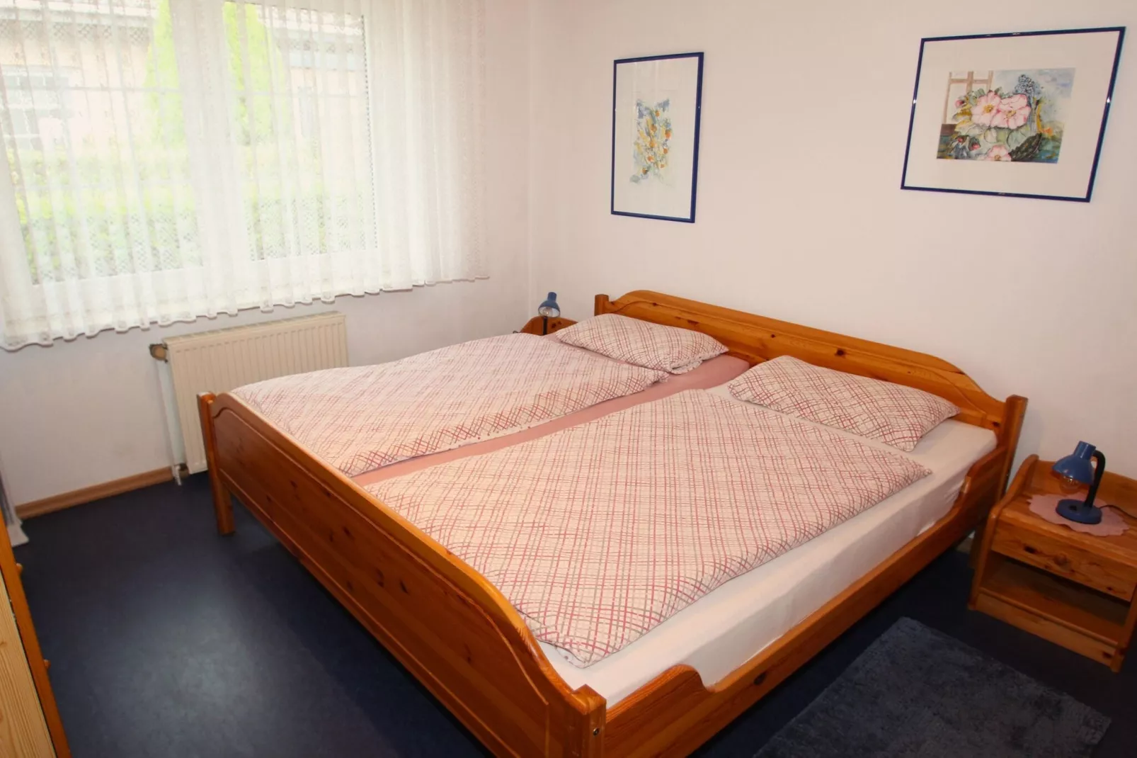 Ferienhaus Renate Neßmersiel-Bedroom