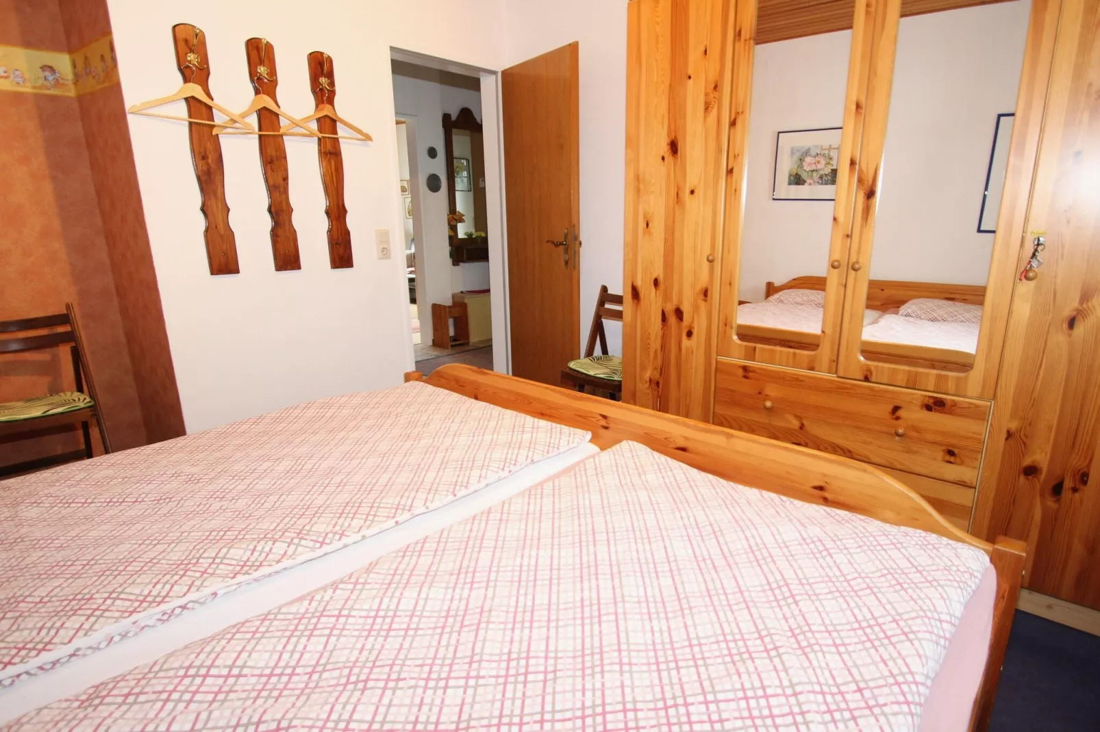 Ferienhaus Renate Neßmersiel-Bedroom