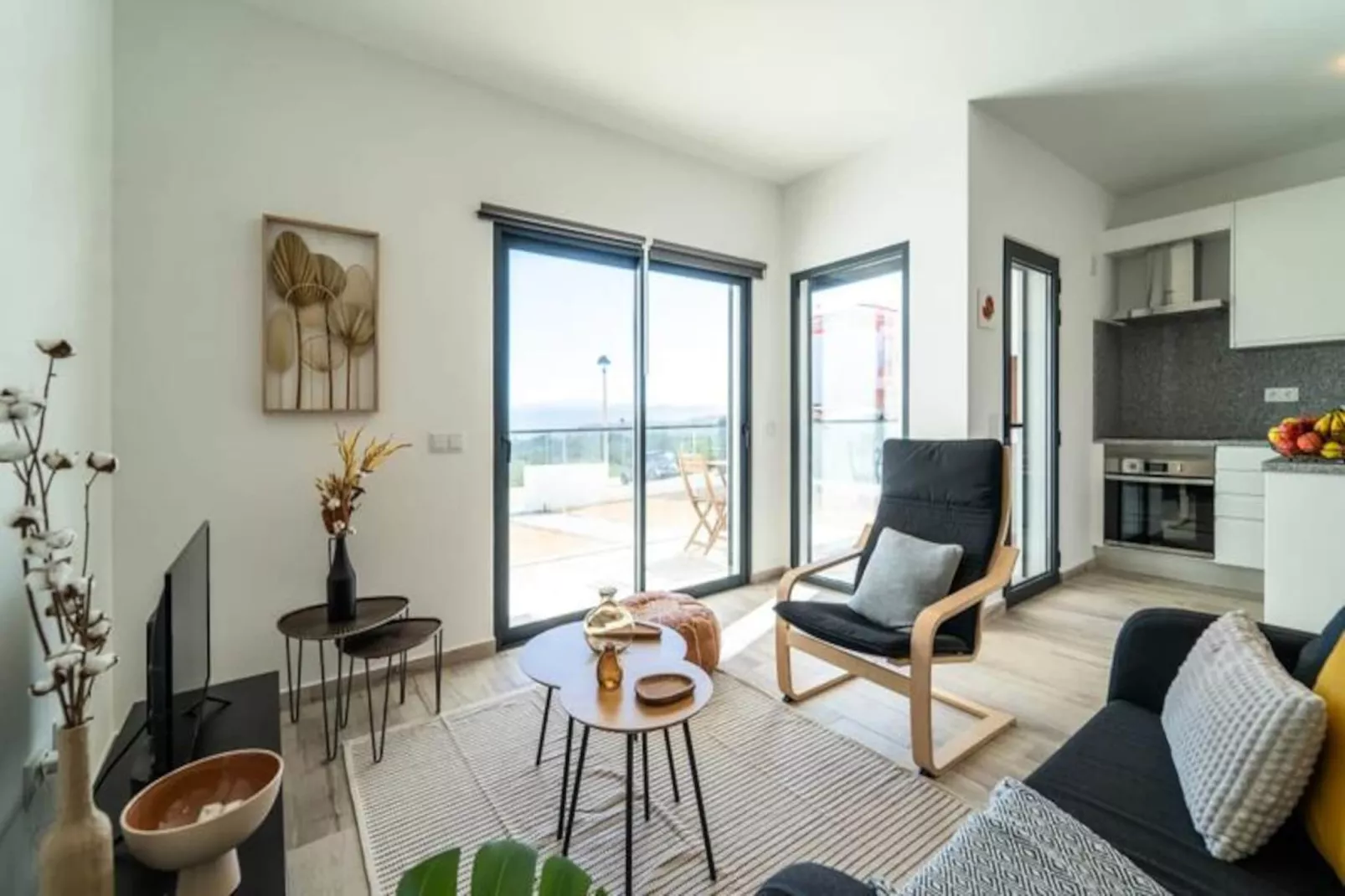 Apartment Nascer Do Sol-Untagged