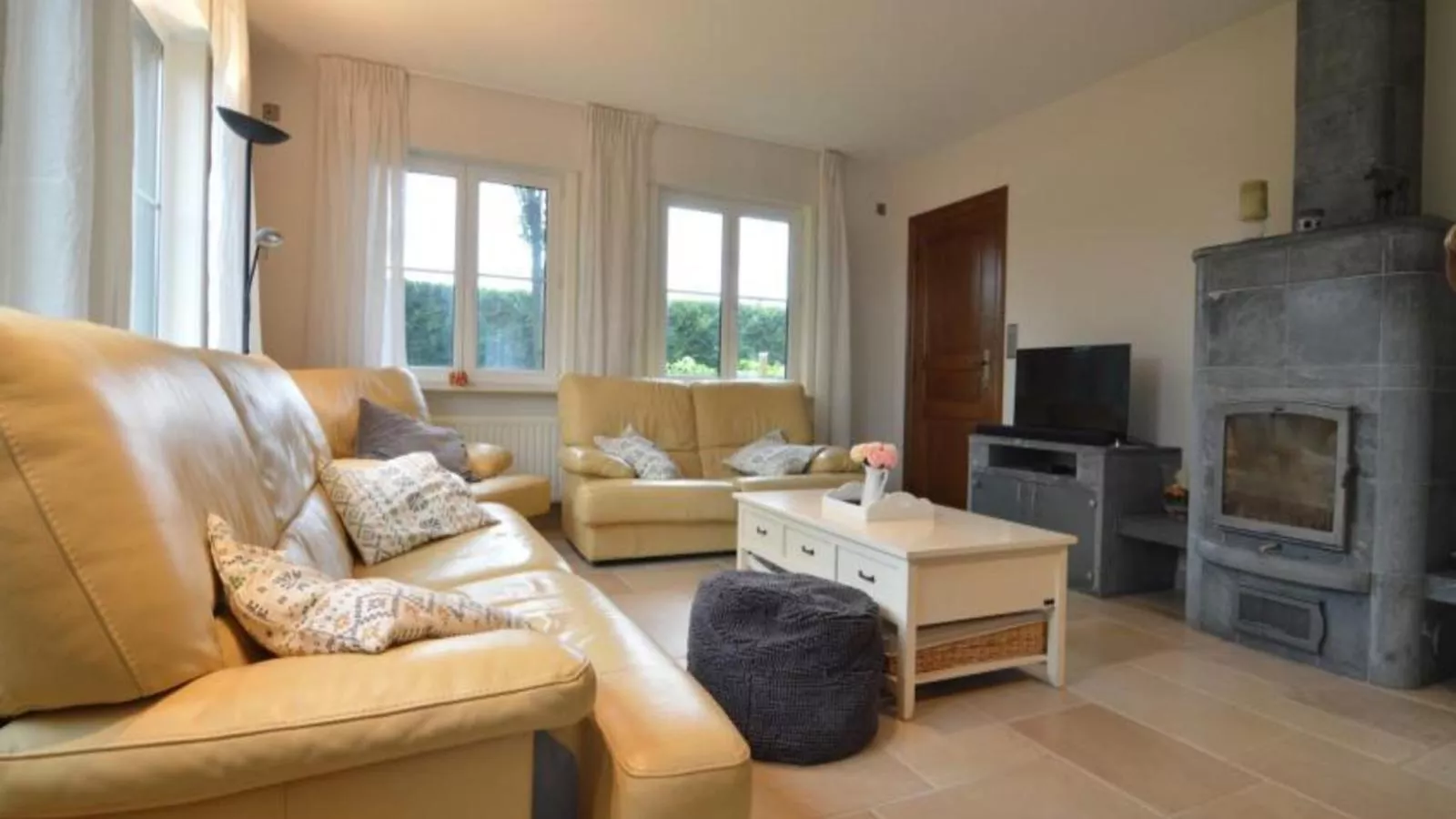 Frontzate-Living room