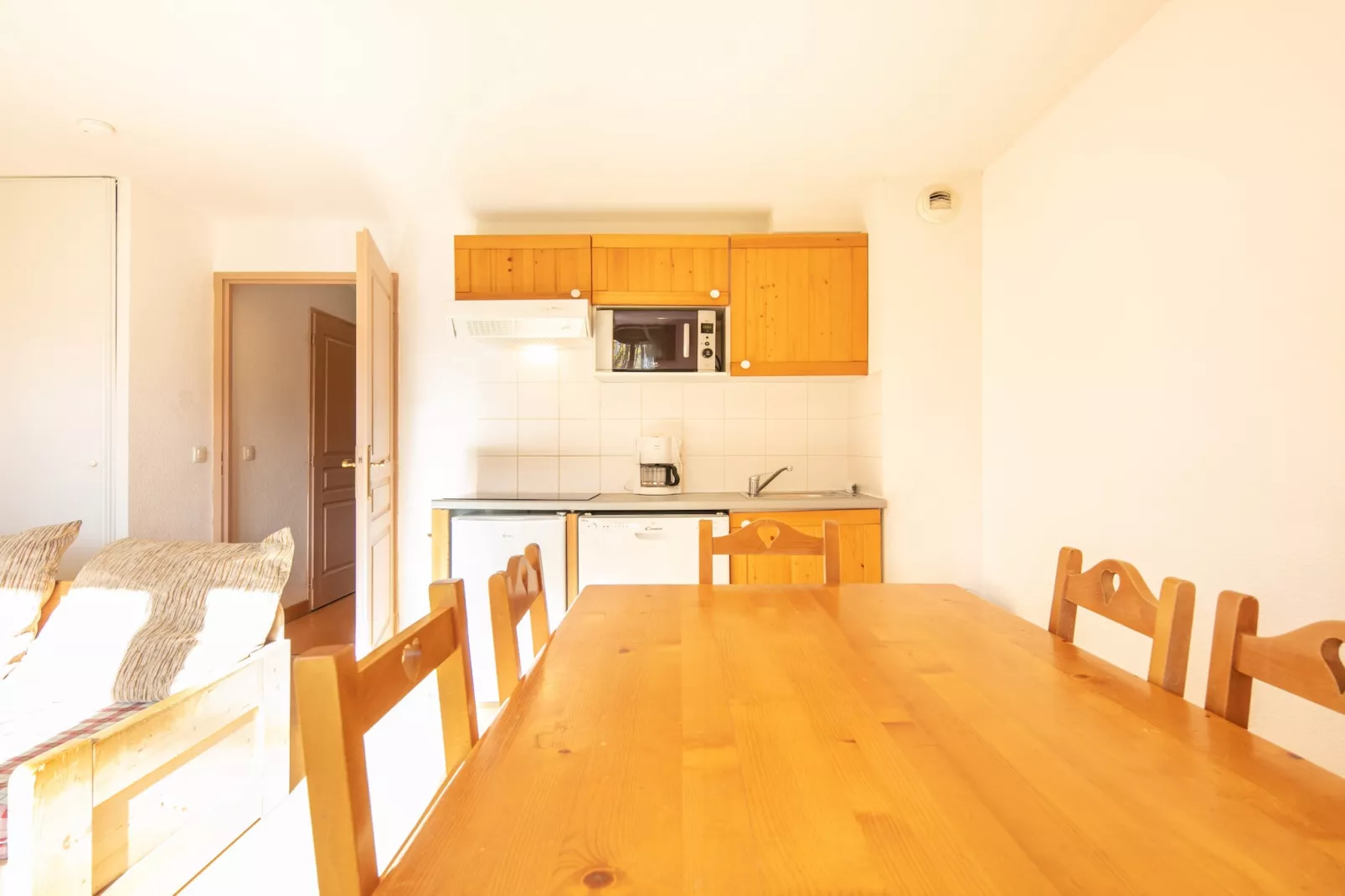 Les Grizzlis N°21 - 2P6 - Dining room