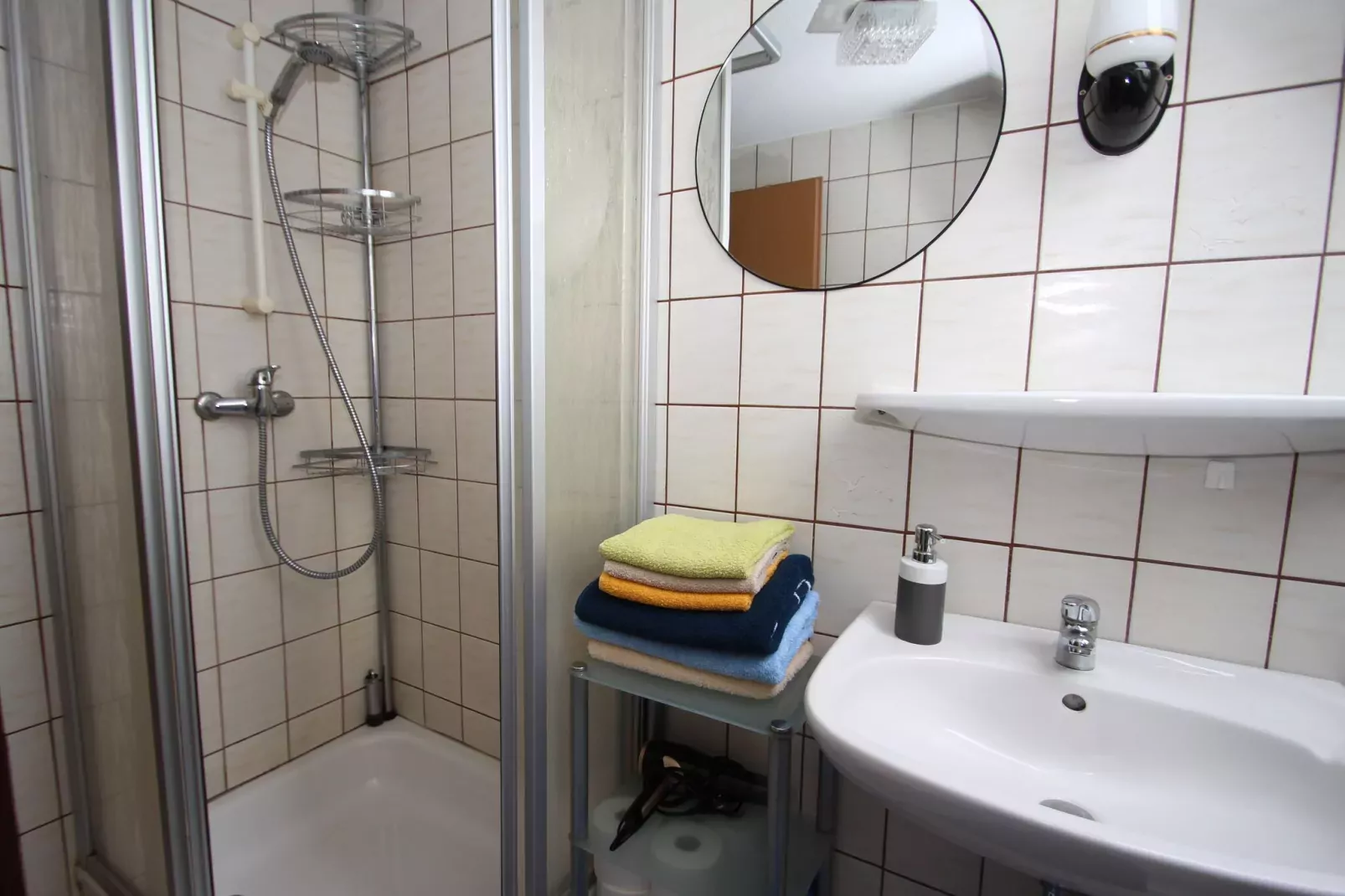 Ferienwohnung Moorhusen-Bathroom