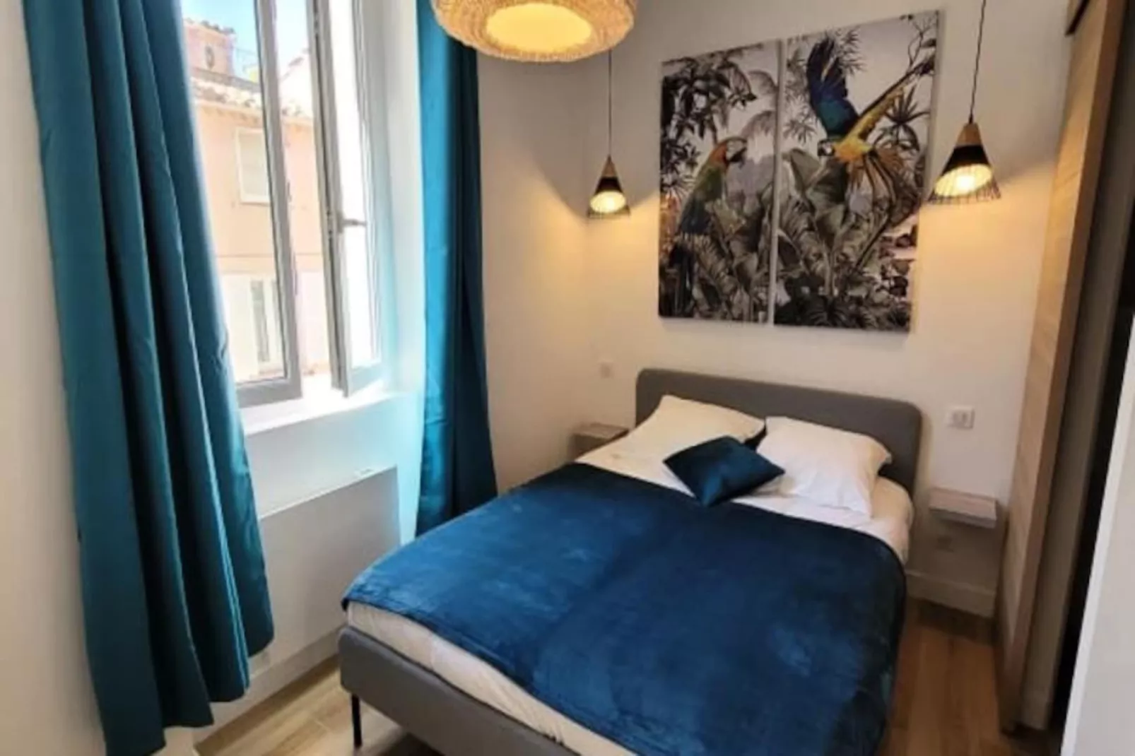 06an - Bel Appartement Au Cœur Du Vieil Antibes-Untagged