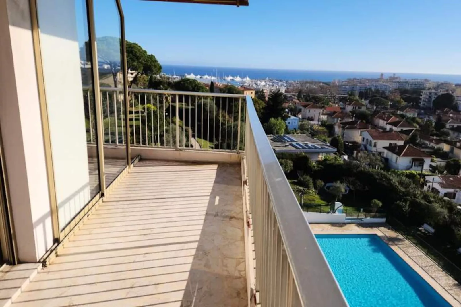 Résidence Le Valen&ccedil;ay : Magnifique 3 Pi&egrave;ces Avec Vue Mer D&eacute;gag&eacute;e-Untagged