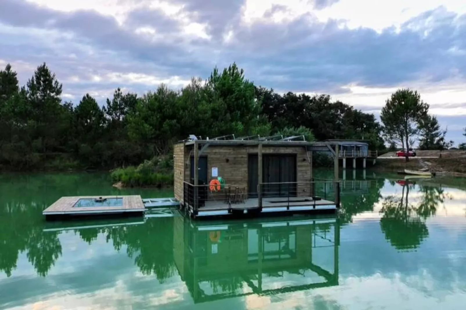 Lodge Sur L'eau En Dordogne-Non tagué