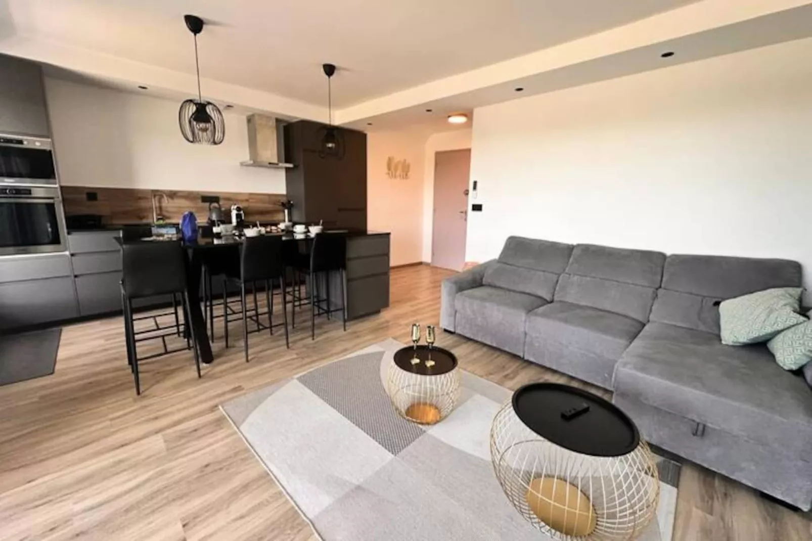 Résidence Le Mistral  Appartement Standing Avec Vue Mer Exceptionnelle En 1&egrave;re Ligne-Non tagué