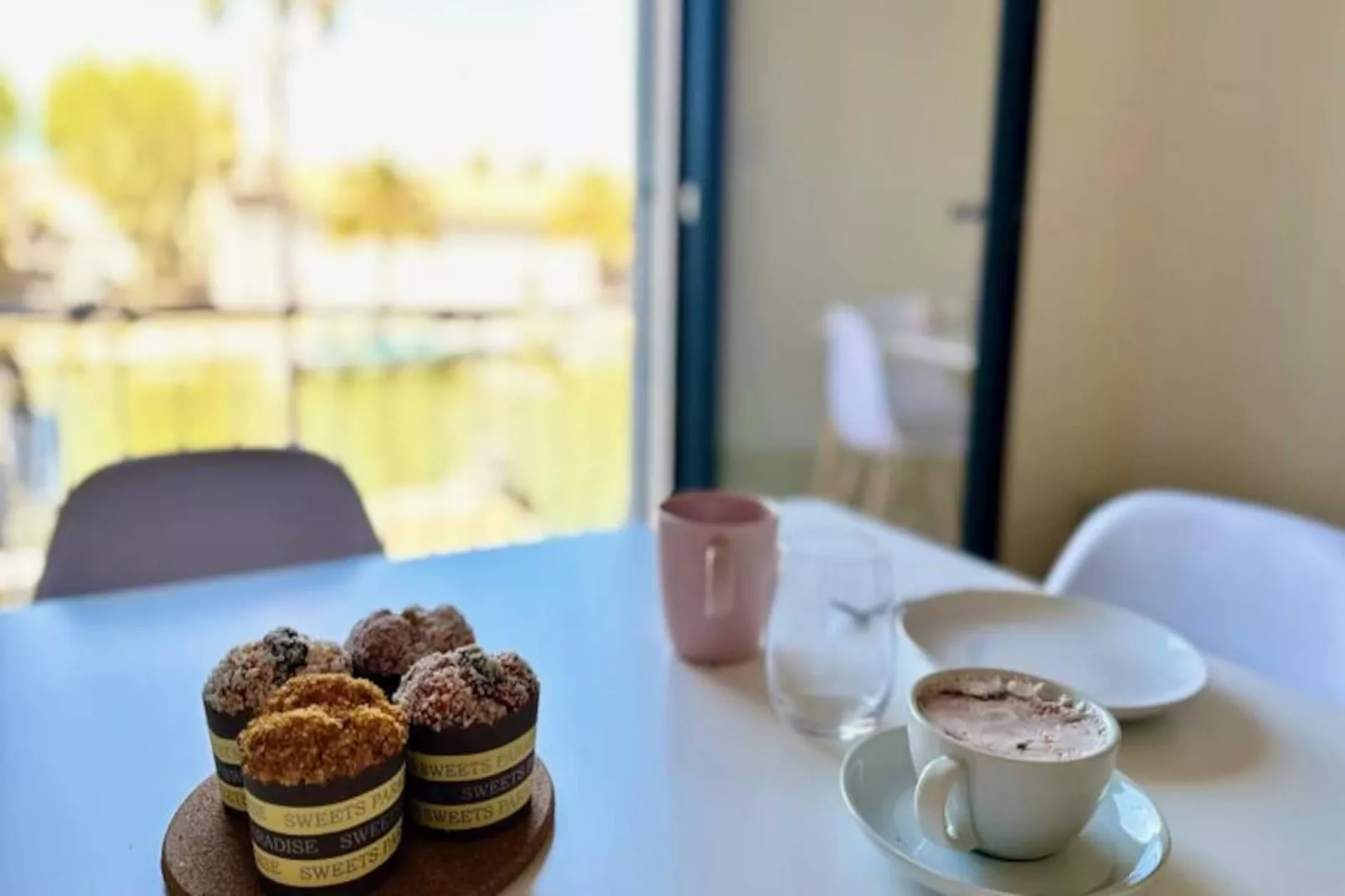 Résidence Les Palmiers -  Appartement Une Chambre Vue Canal-Non tagué