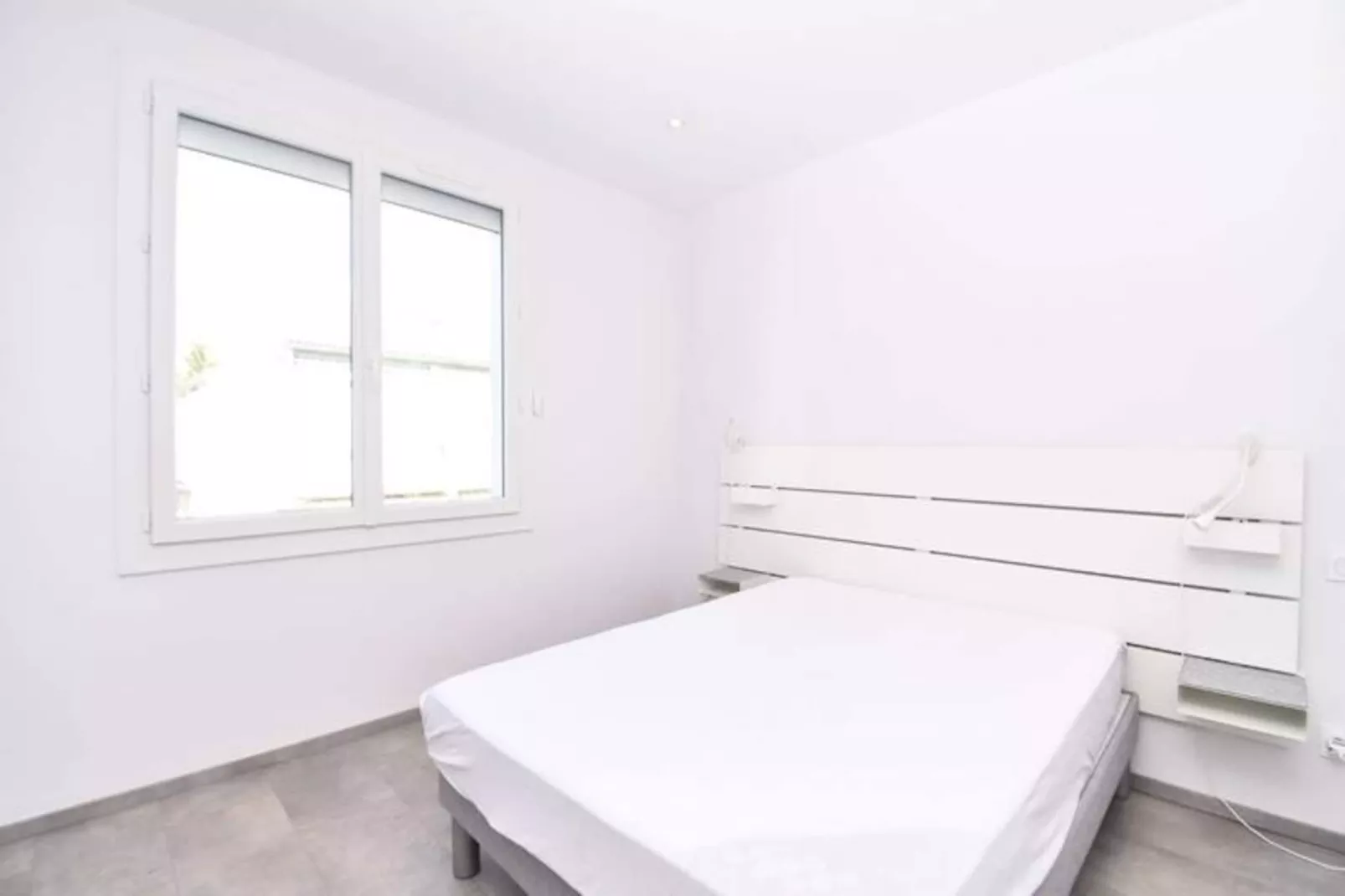 Résidence Les Suzannes-Non tagué