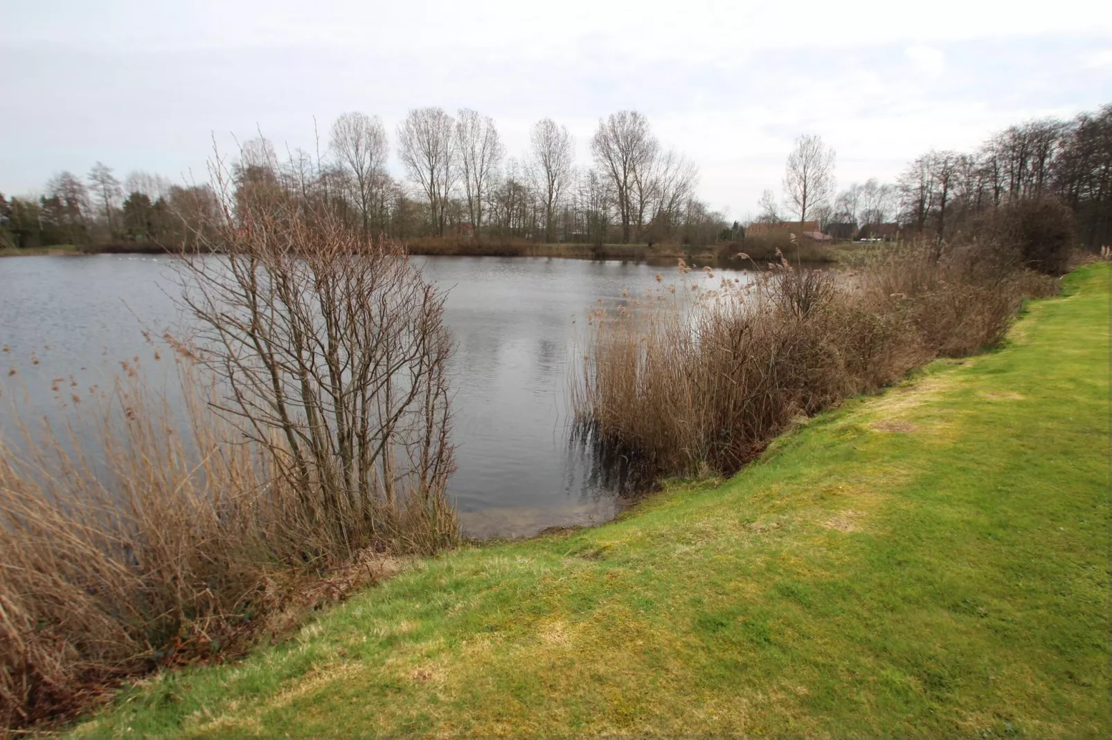Große Ferienwohnung für 7 Personen-Water view