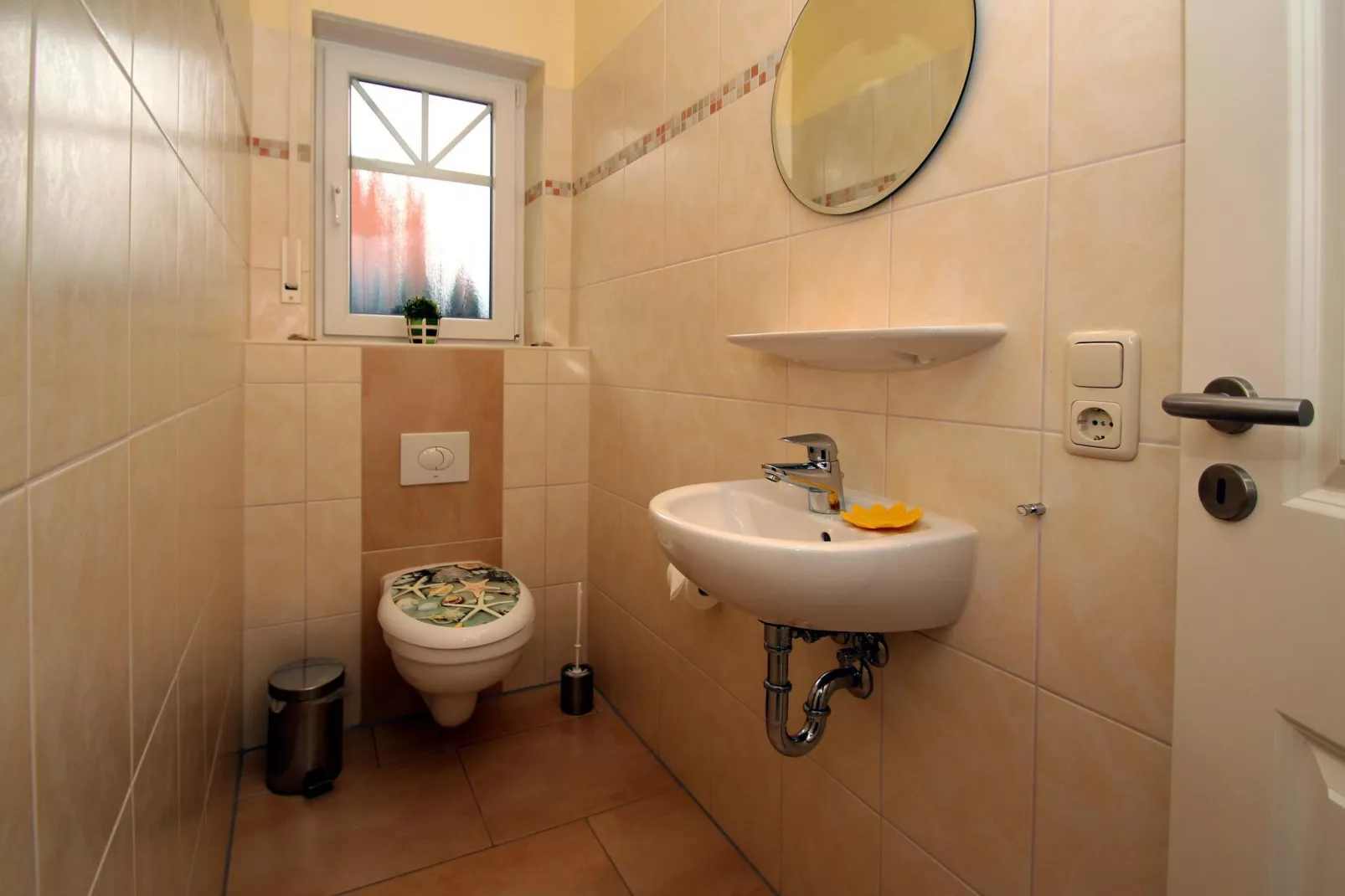 Große Ferienwohnung für 4 Personen mit Terrasse-Bathroom