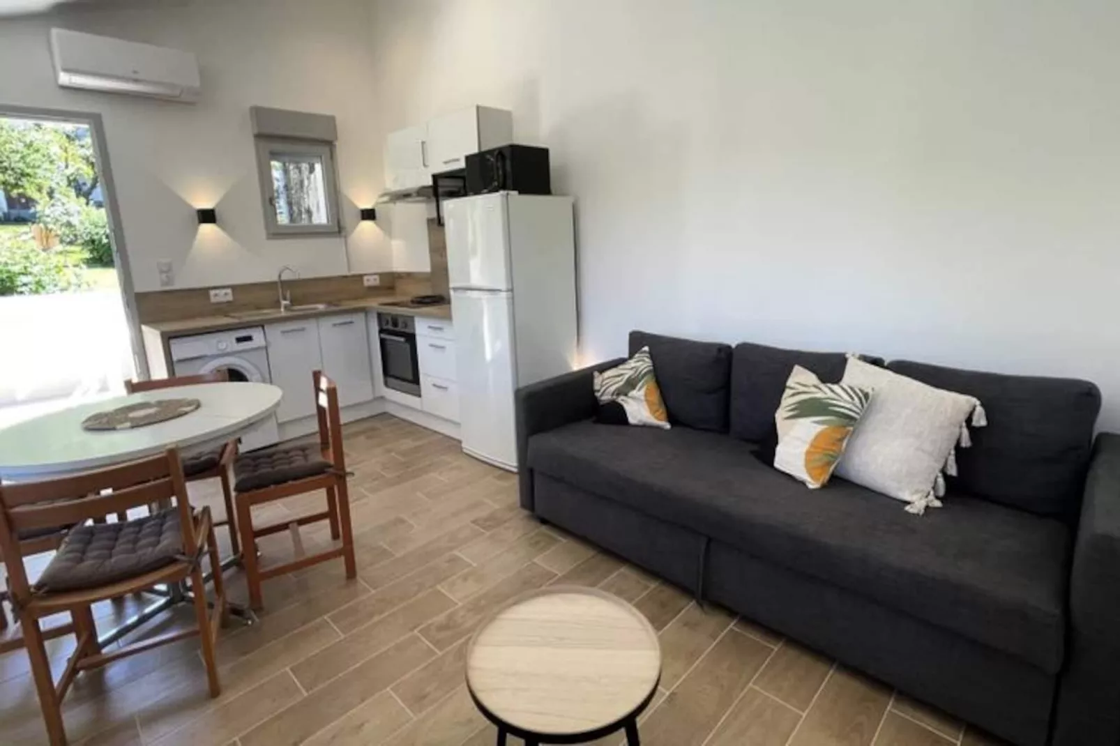 Résidence Le Lac Bleu Appt / Terr / Plage Priv&eacute;e Lac-Untagged