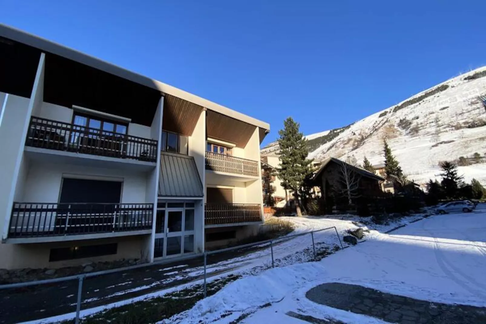 Résidence Scrischss-Non tagué