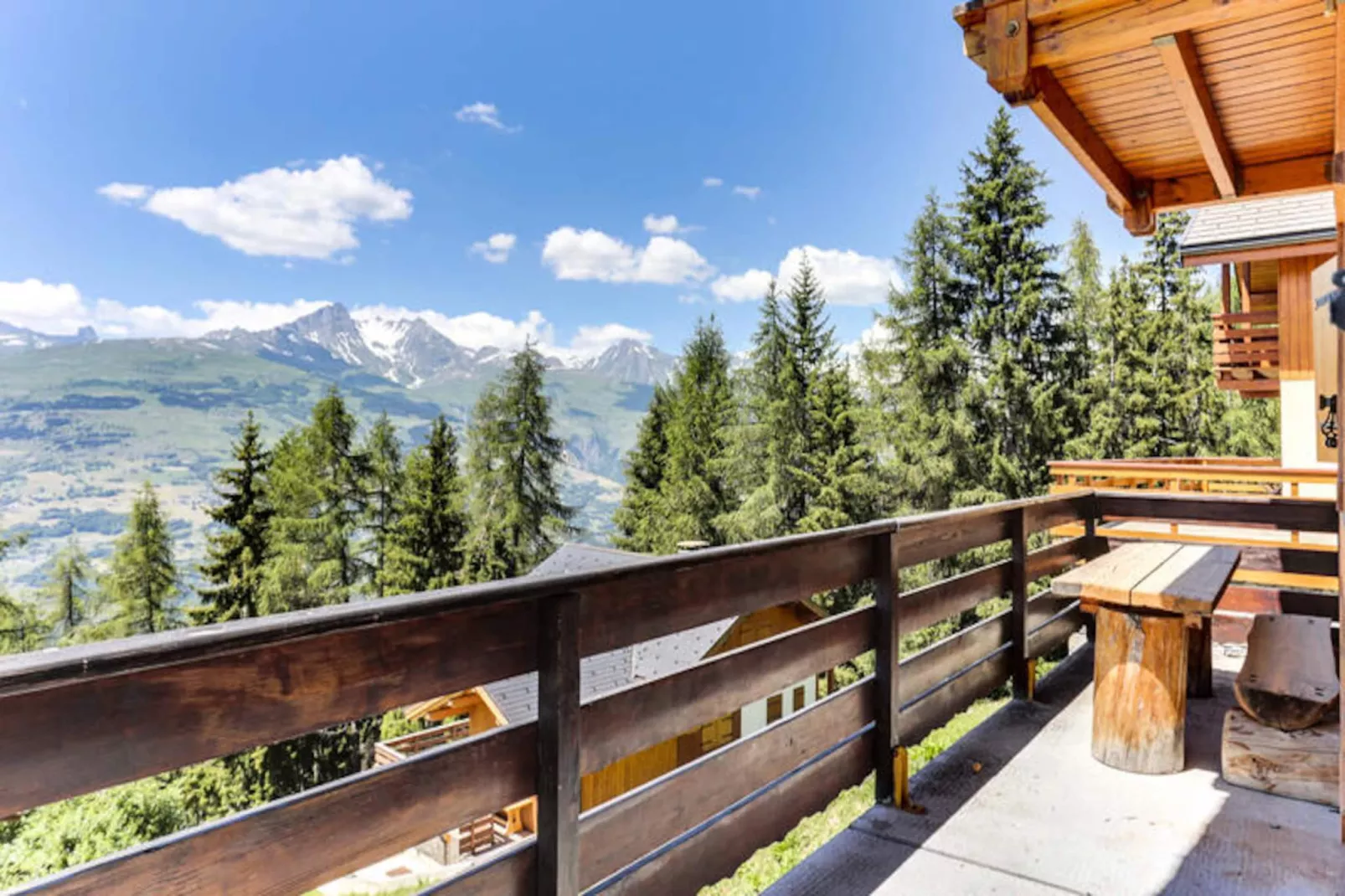 Chalet Forsythia-Nicht zugeordnet