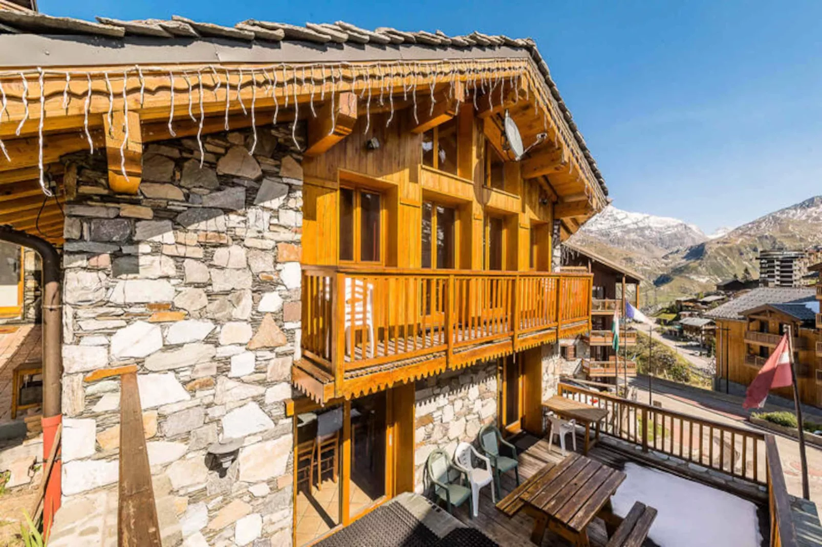 Chalet Gypaete-Untagged