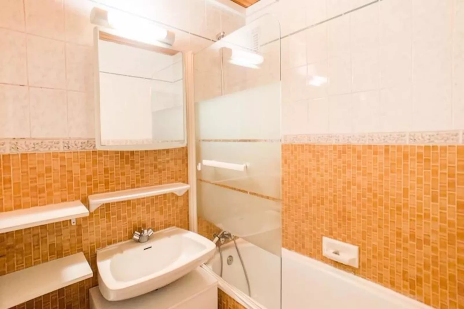 Résidence Tufs-Nicht zugeordnet