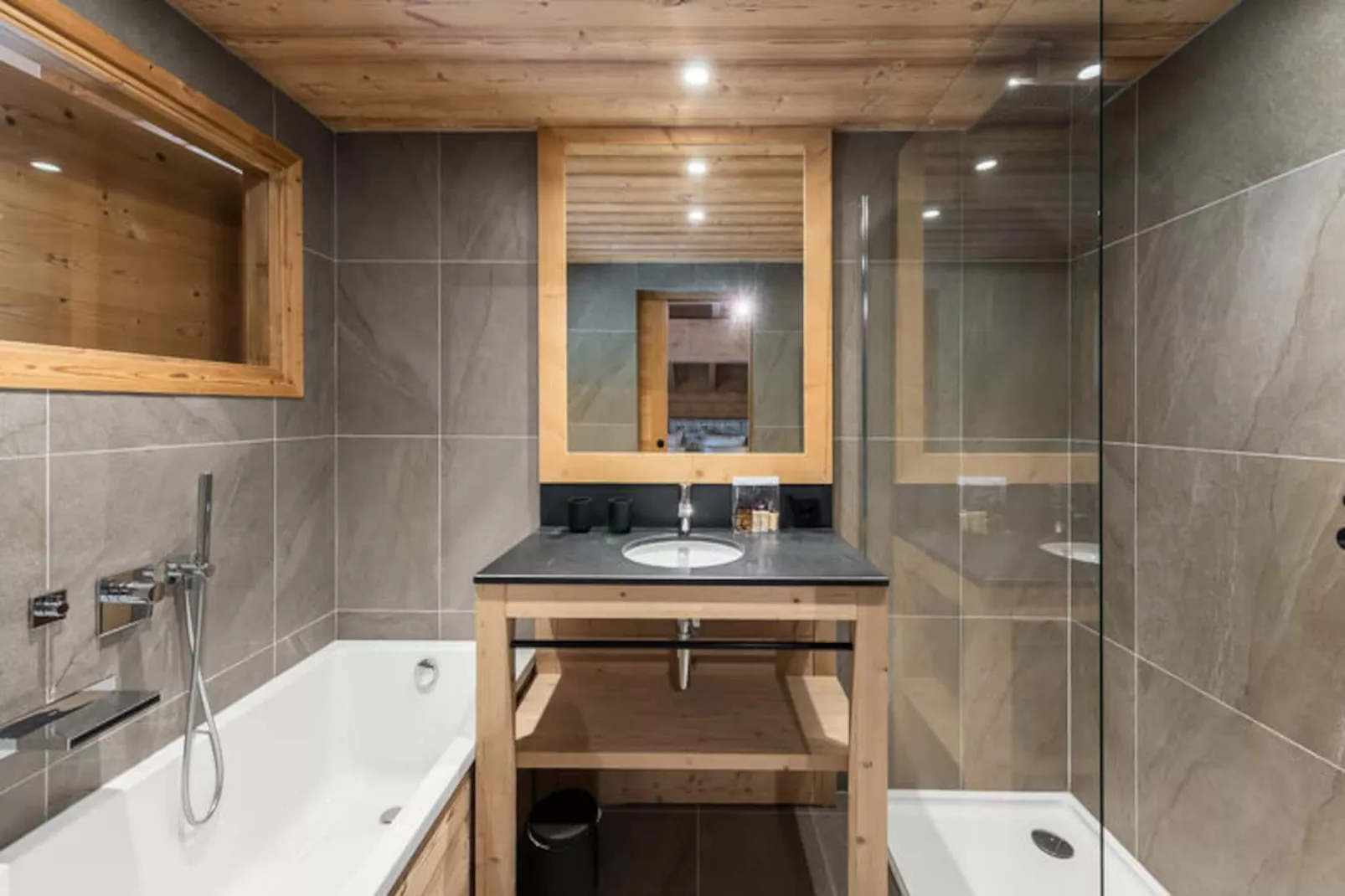 Résidence Les 4 Freres-Nicht zugeordnet