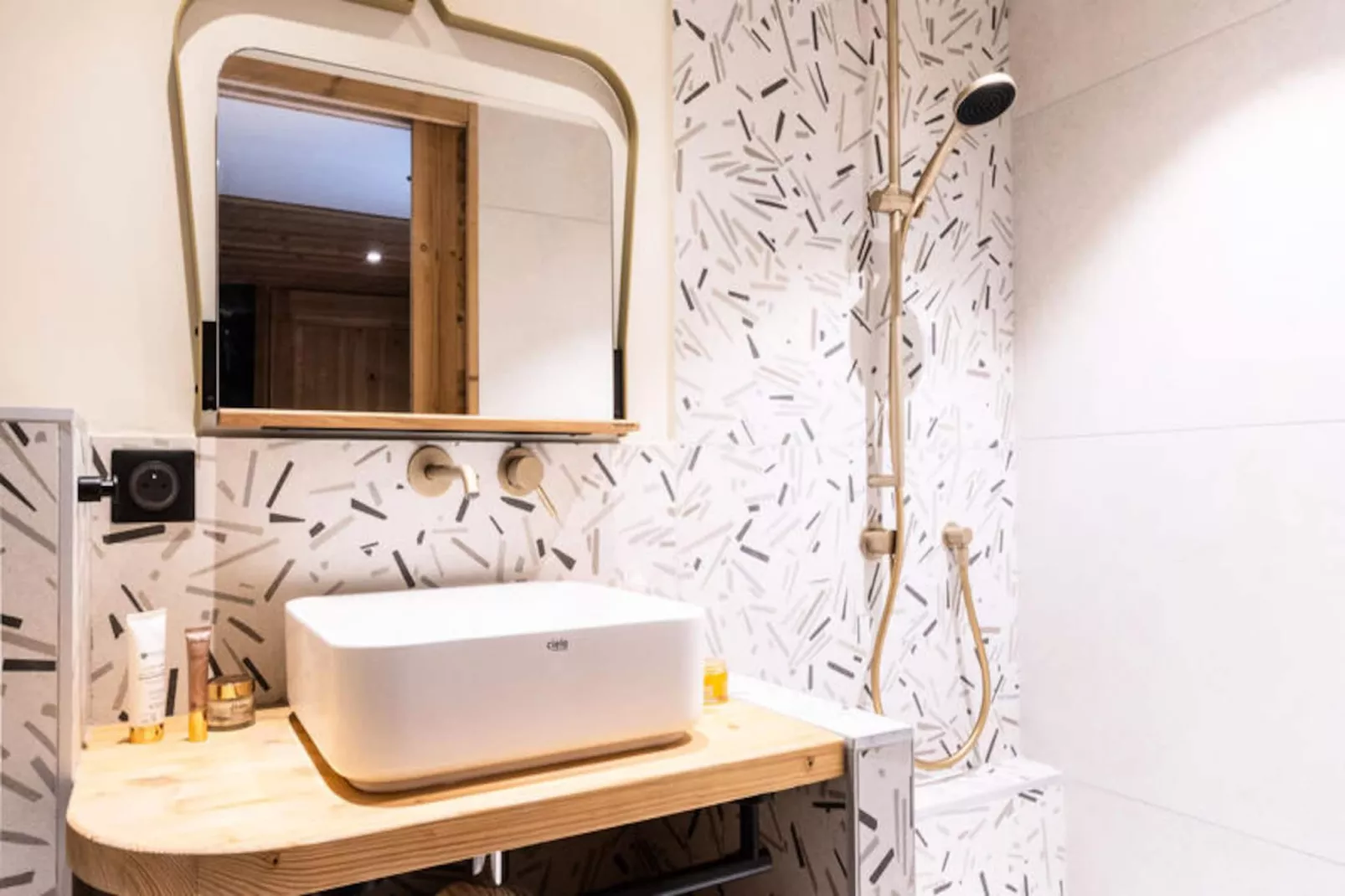 Chalet Poudreuse-Untagged