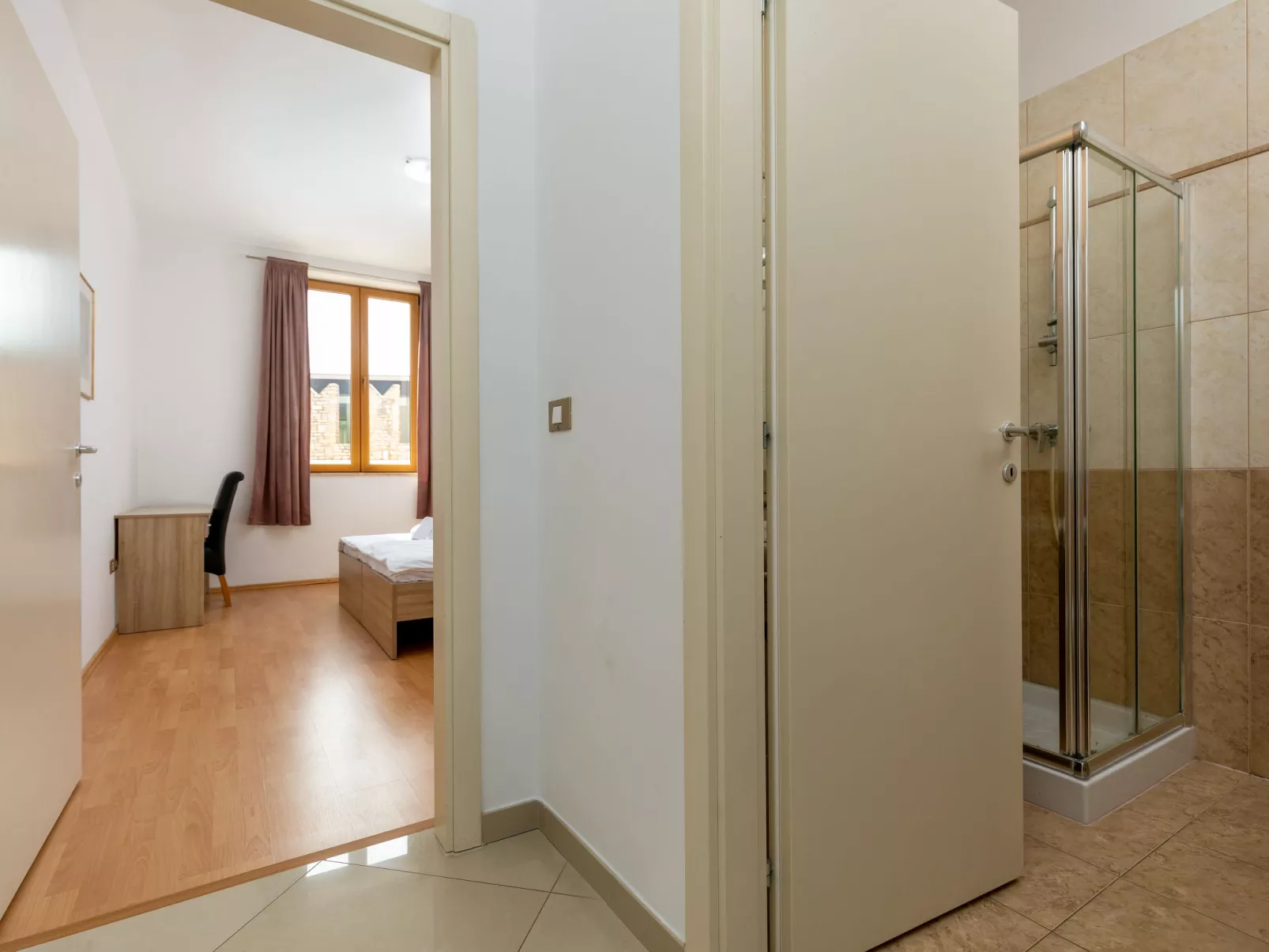 Aparthotel Rotonda Inn-Drinnen