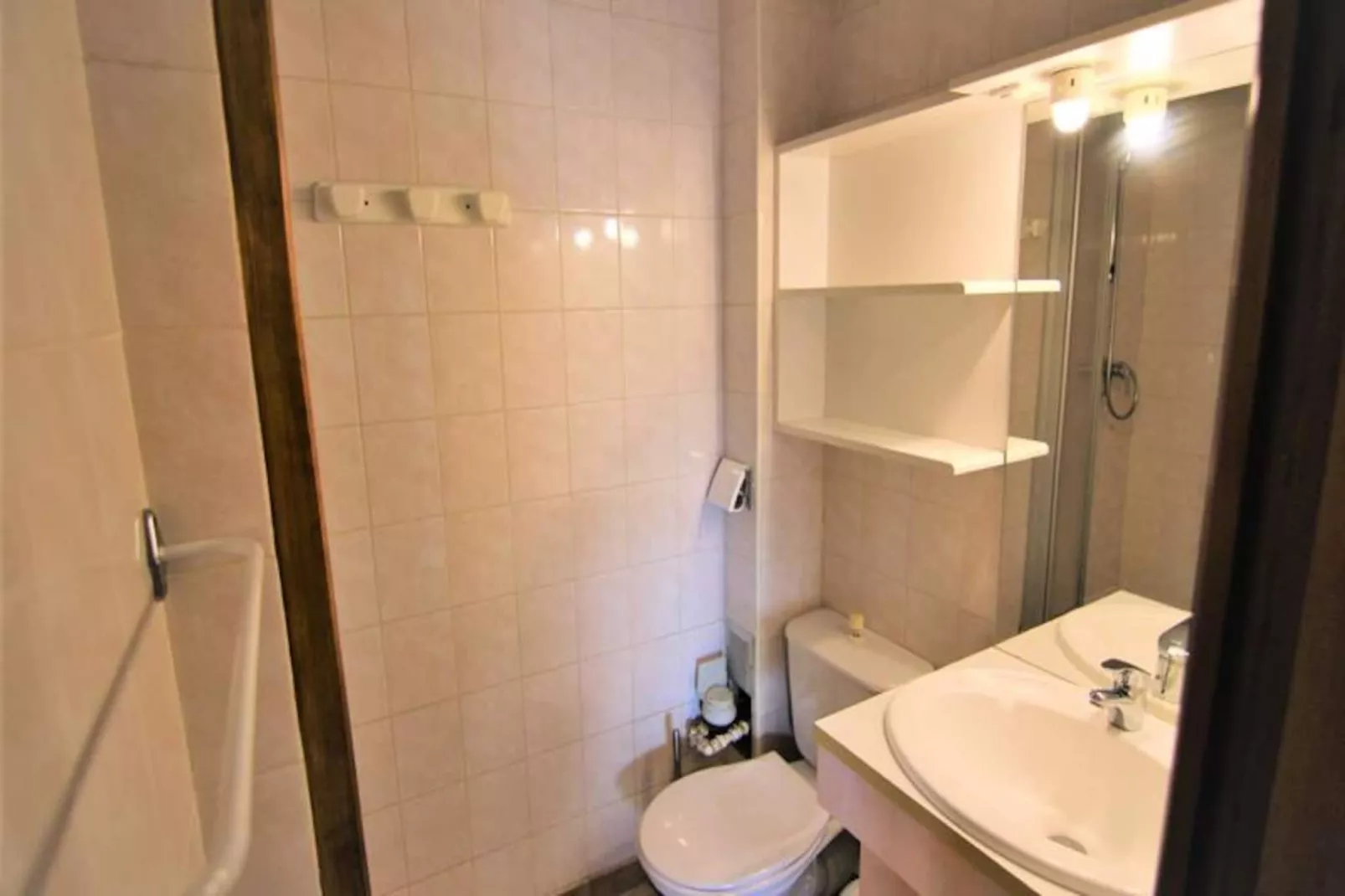 Résidence C.commercial Le Tavaillon-Non tagué