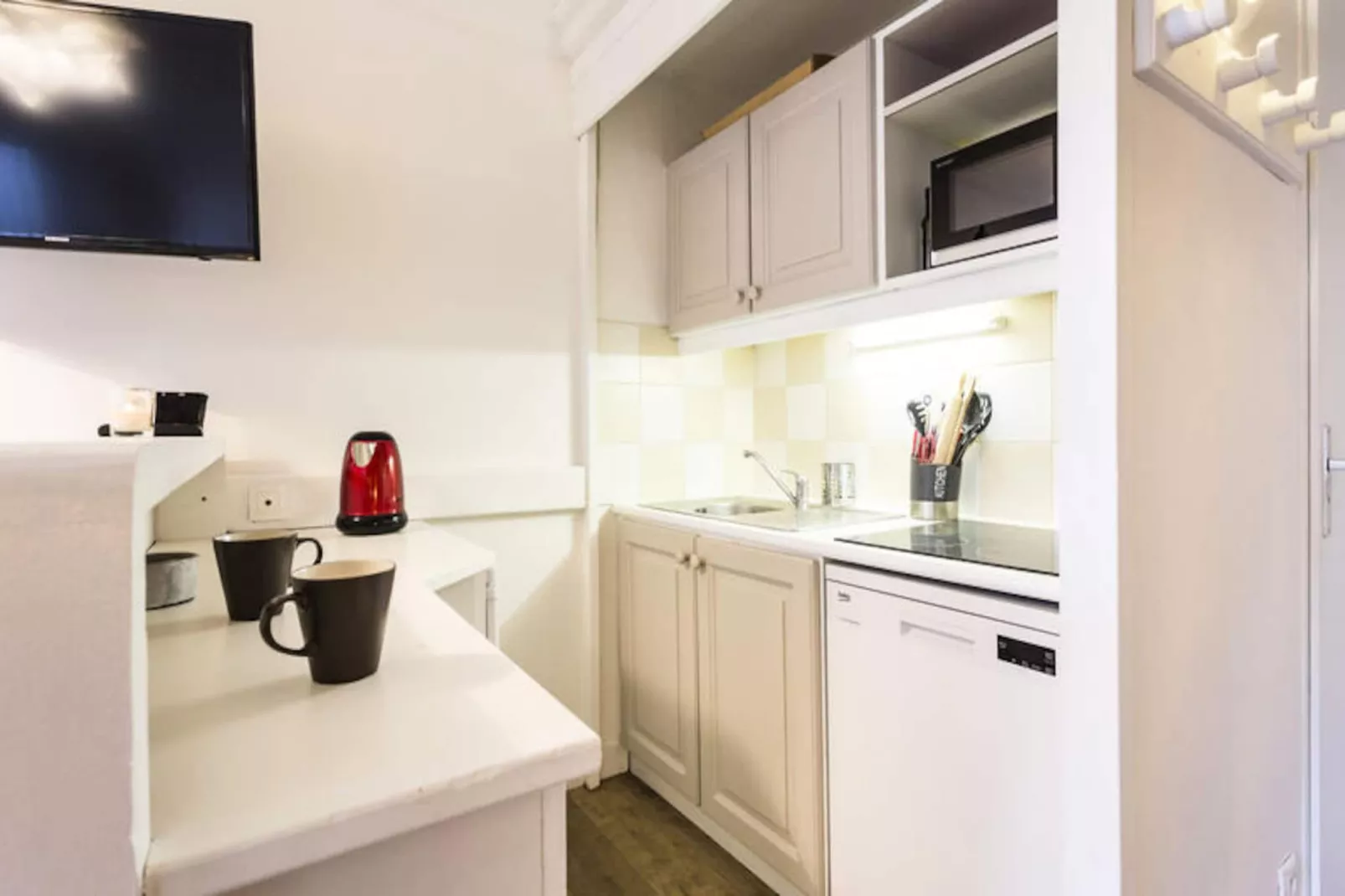 Résidence Thuria - Untagged