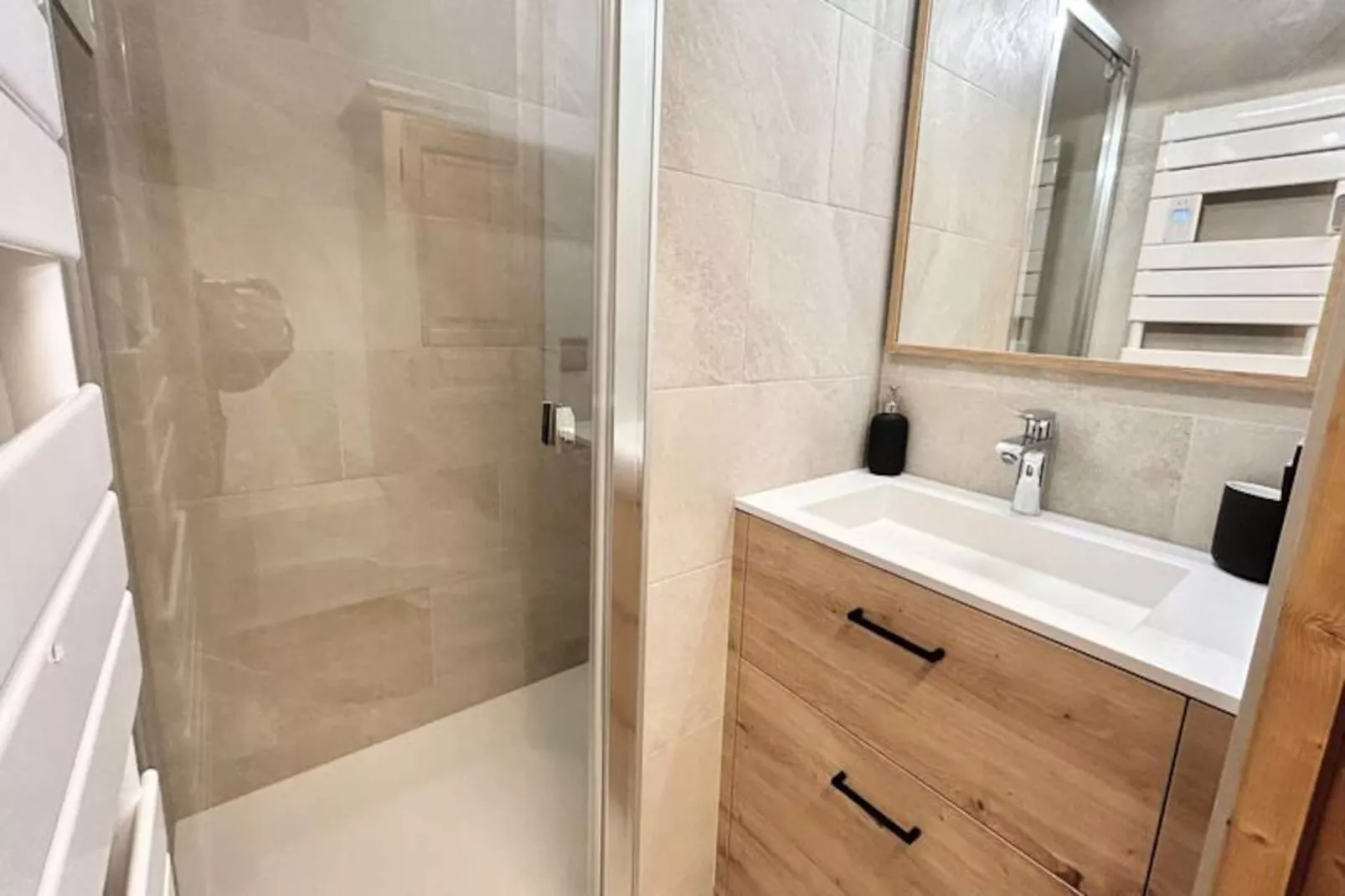 Les Chalets Des Pistes-Nicht zugeordnet