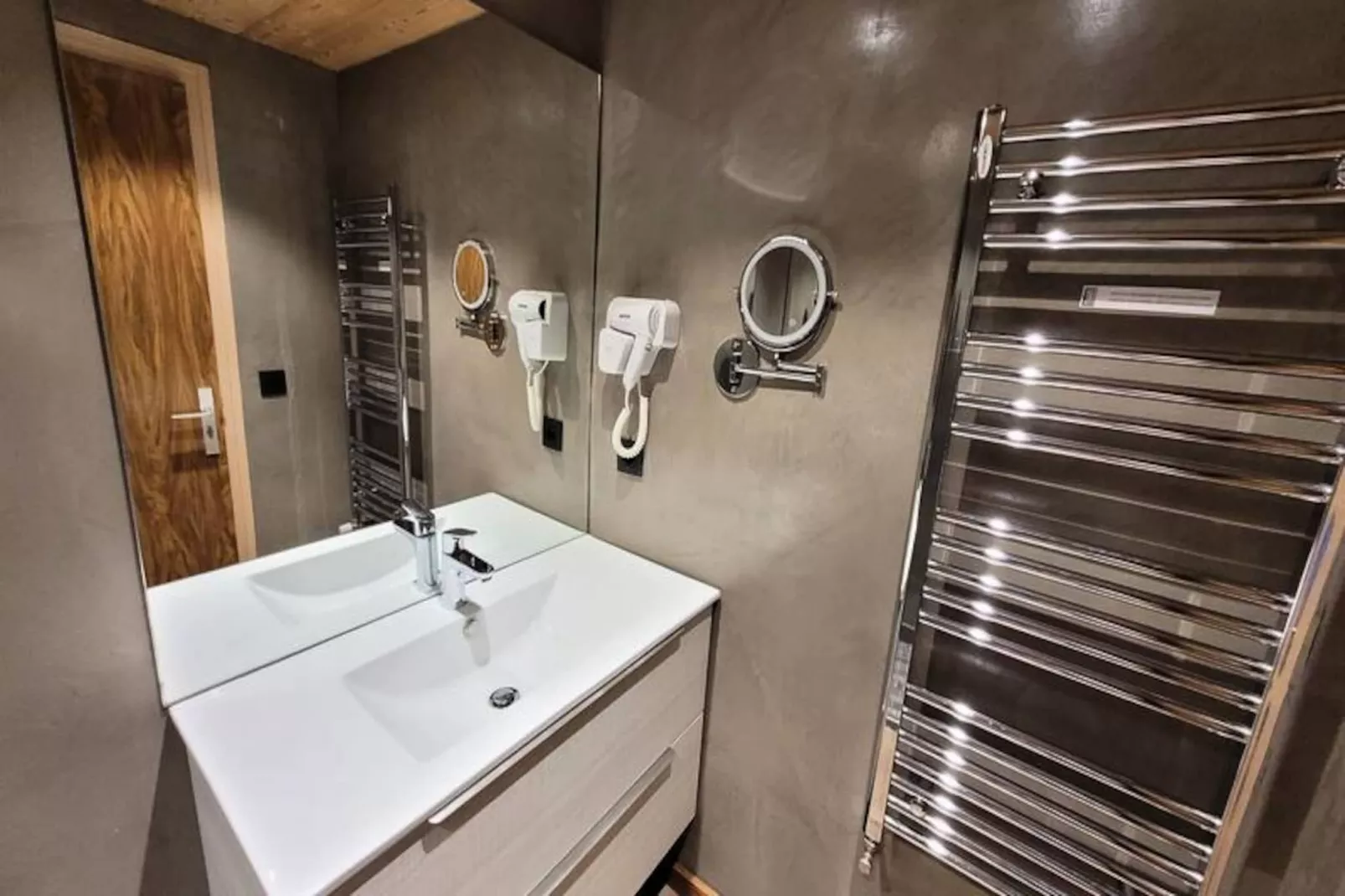 Résidence Cry De Lys-Non tagué