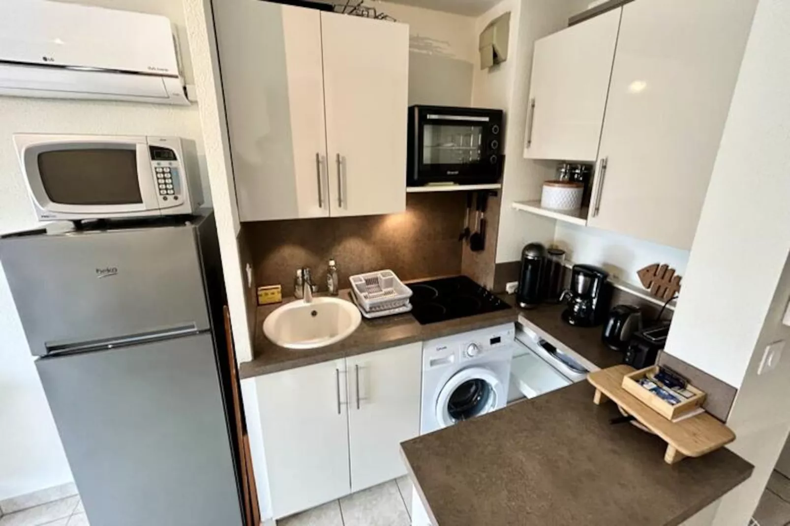 Résidence Appartement T2 Au Lavandou &ndash; Piscine, Parking & Proche Plage-Non tagué