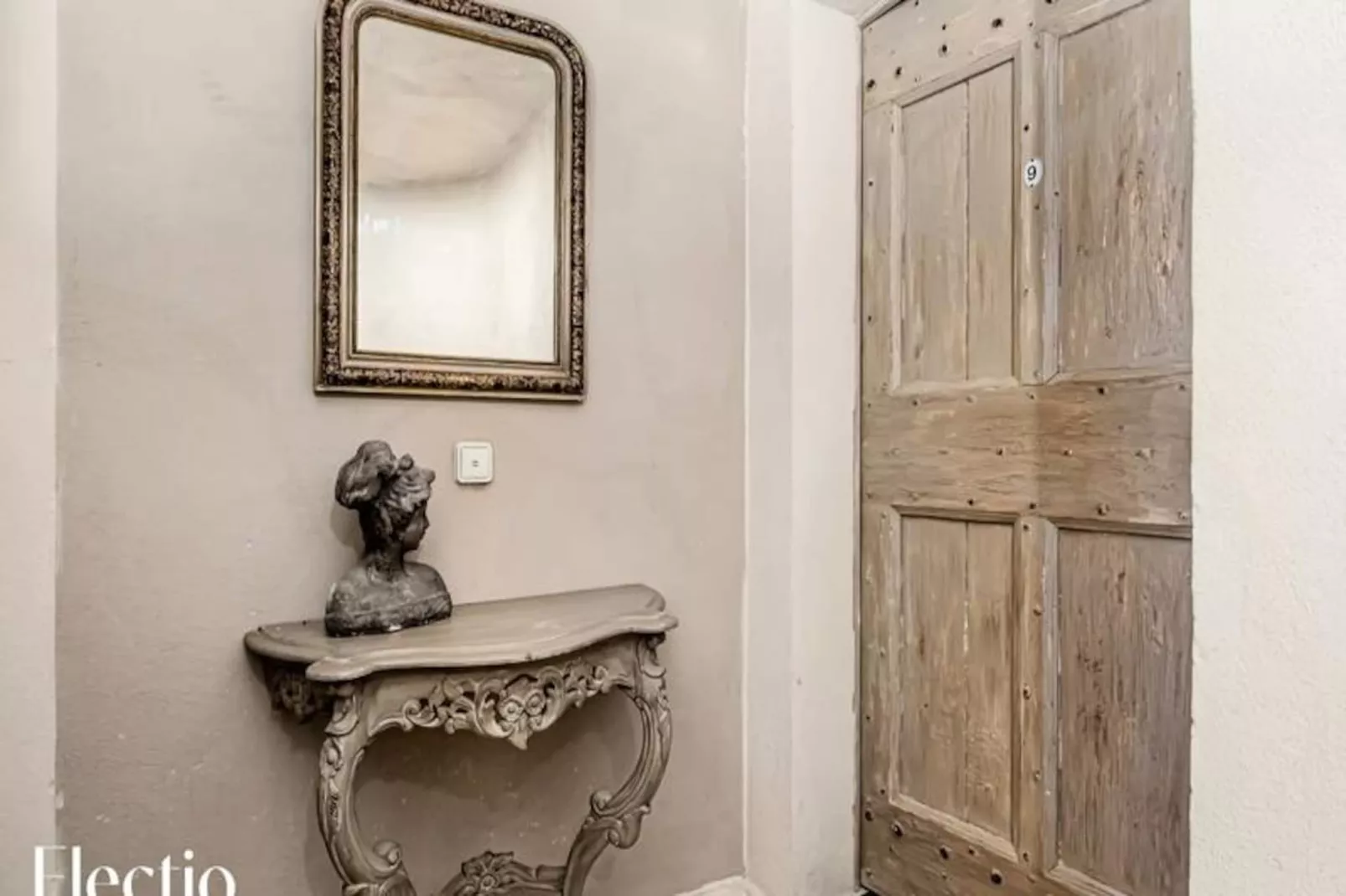 Loggia 9 Pin | R&eacute;sidence Les Petitons-Untagged