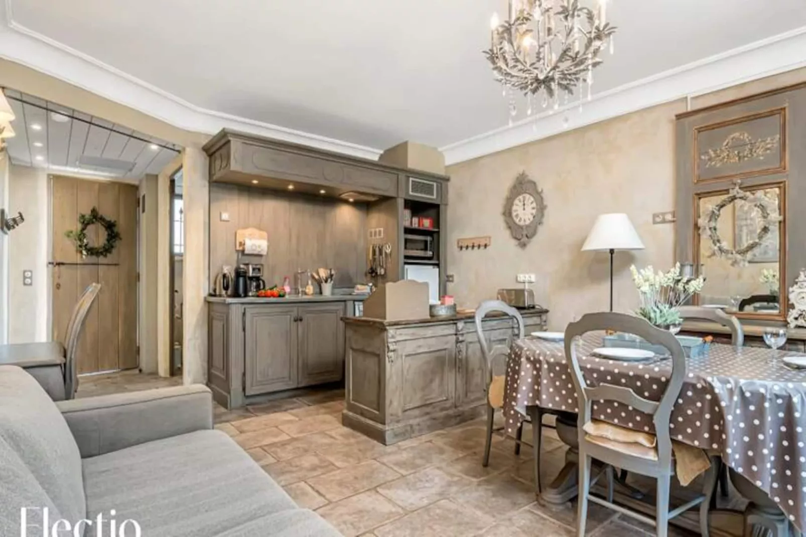 Loggia 2 Glycine | R&eacute;sidence Les Petitons-Nicht zugeordnet