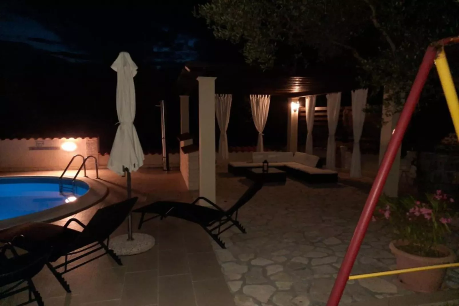 Apartments Matušan Kampor Rab - One Bedroom Apartment With Terrace (A1)-Schwimmbad