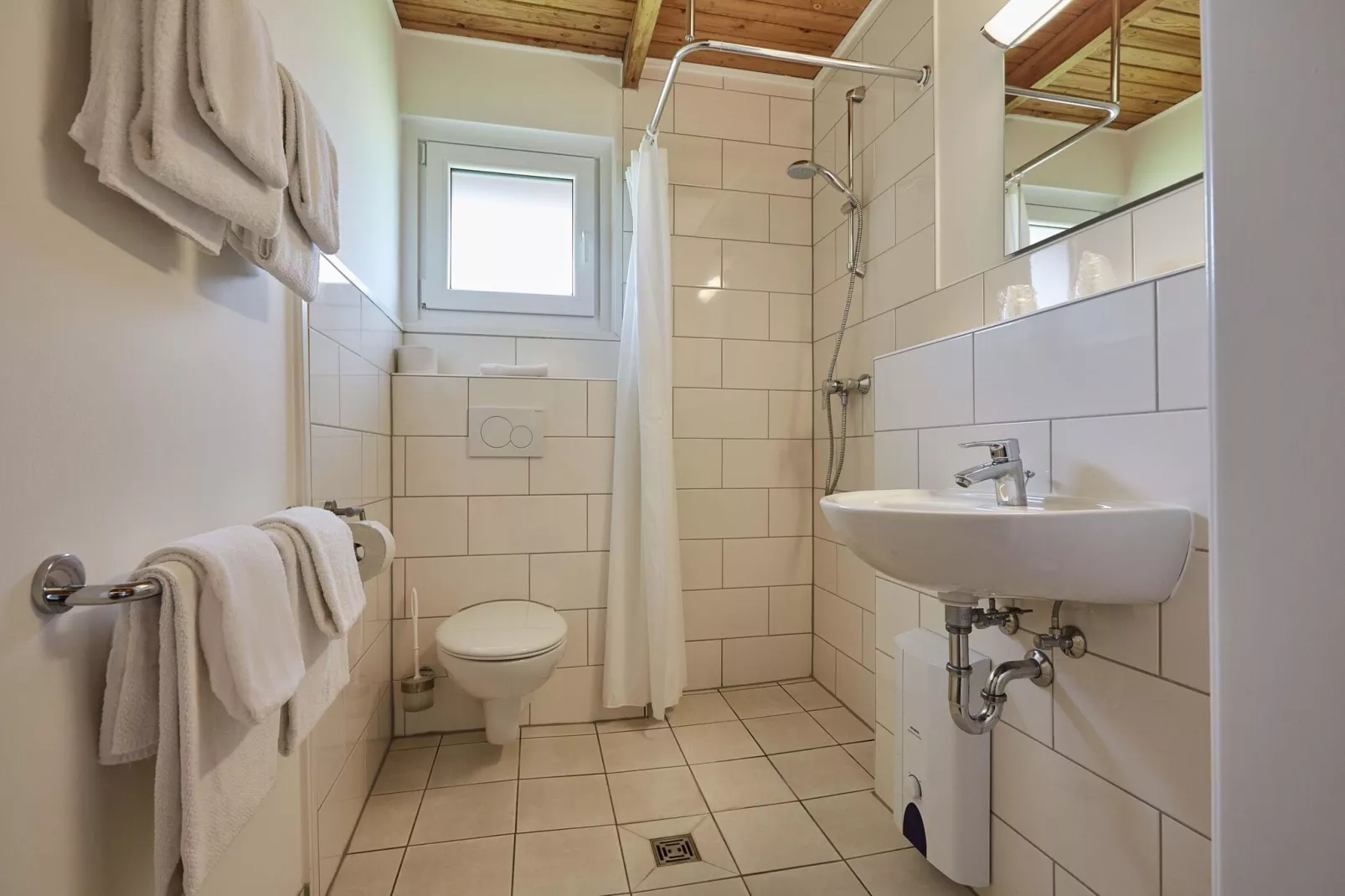 Blockhaus Sparpreis 4 Pers-Bathroom