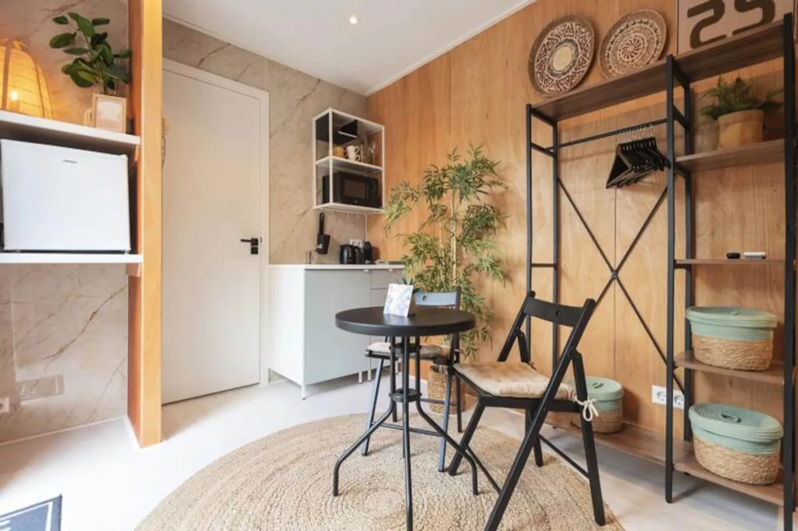 Beachhouse Rina-Untagged