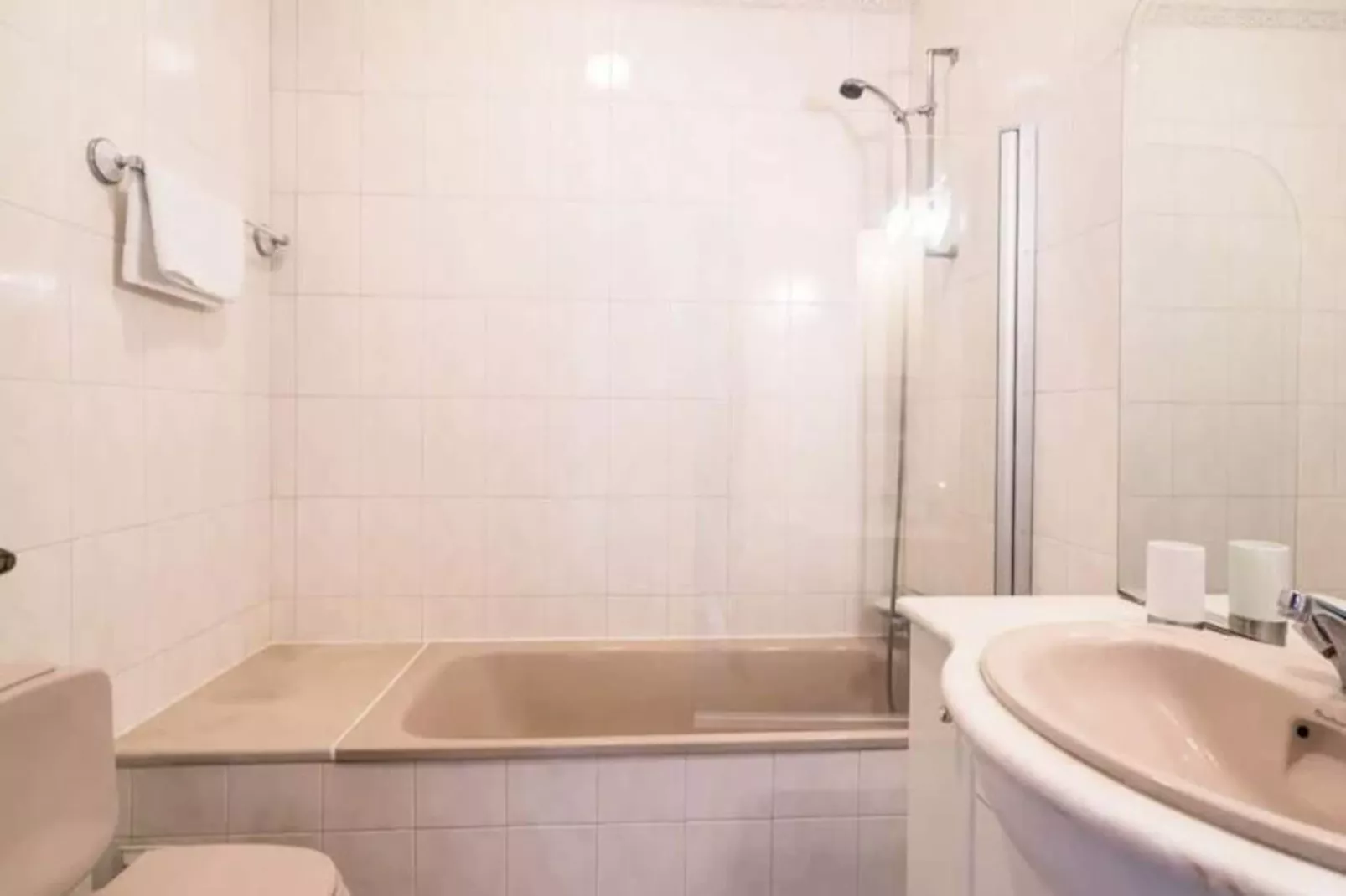 Sunny Seaside Escape-Untagged