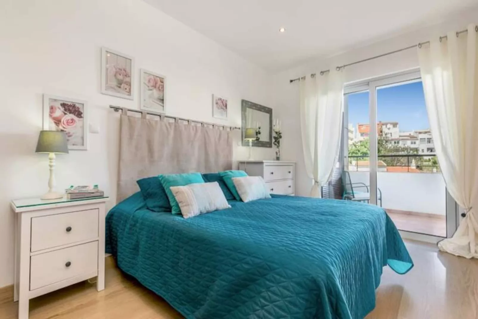 Apartment Henri-Non tagué