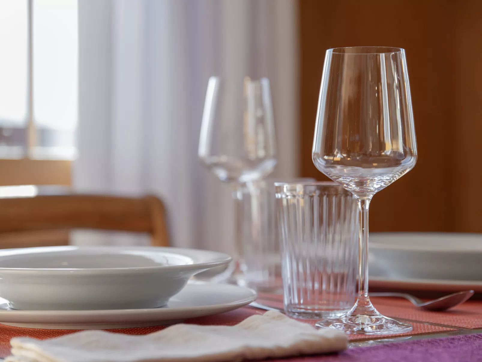 Jungfrau a d Ledi-Drinnen