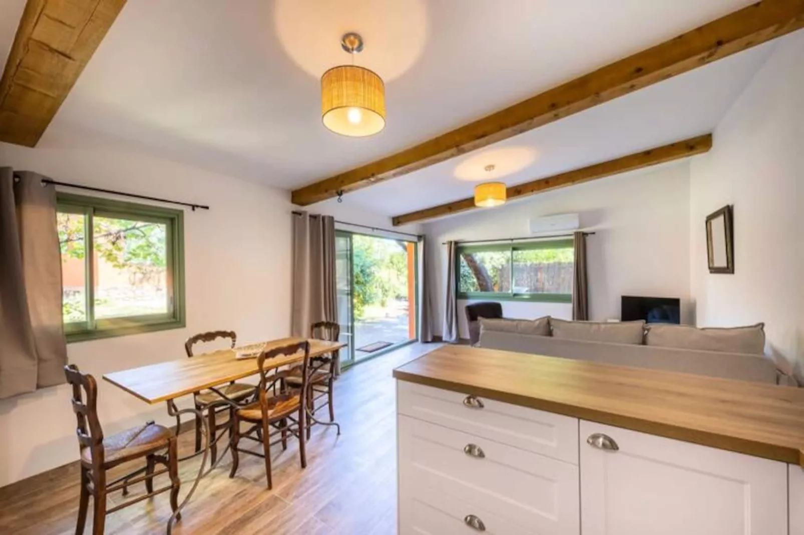 06bv2 : Joli Cottage Au Calme Avec Piscine-Untagged