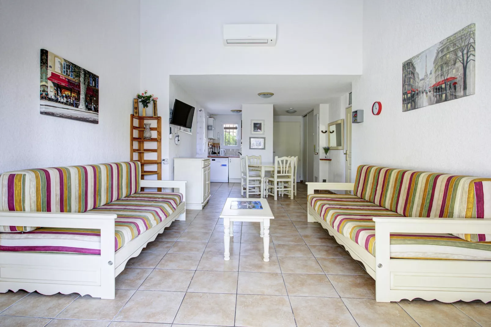 P. Minervois U N°04 - VILLA 3P6-Living room