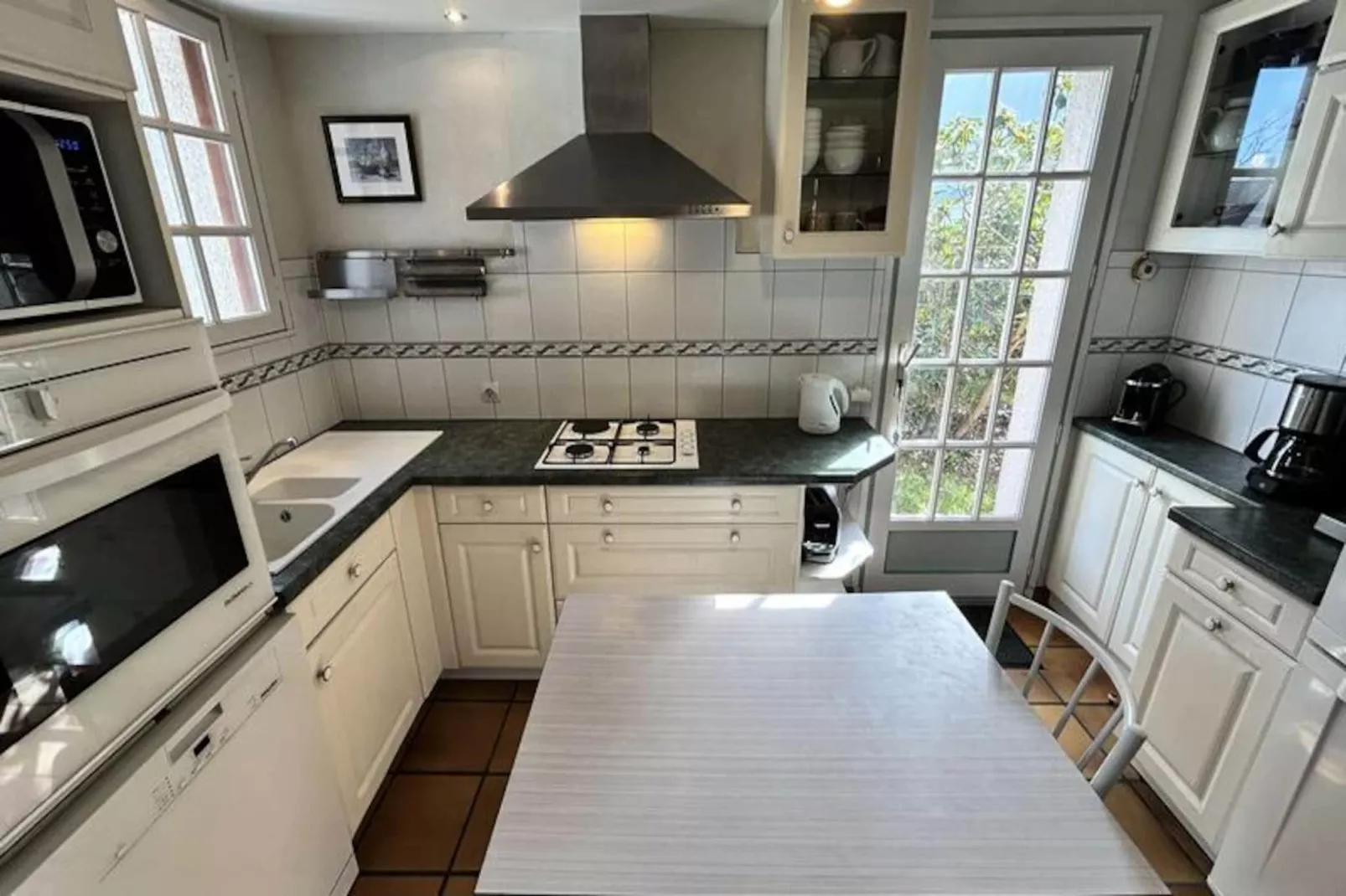 Résidence Les Hôpitaux-Non tagué