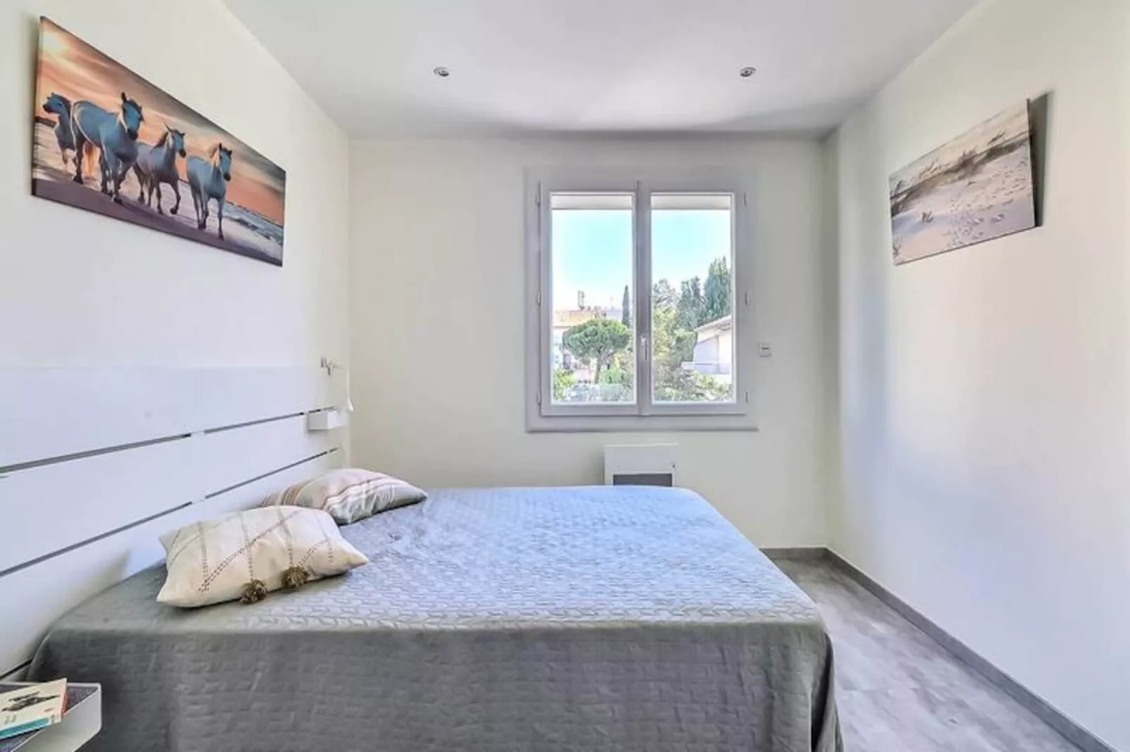 Résidence Les Suzannes-Non tagué