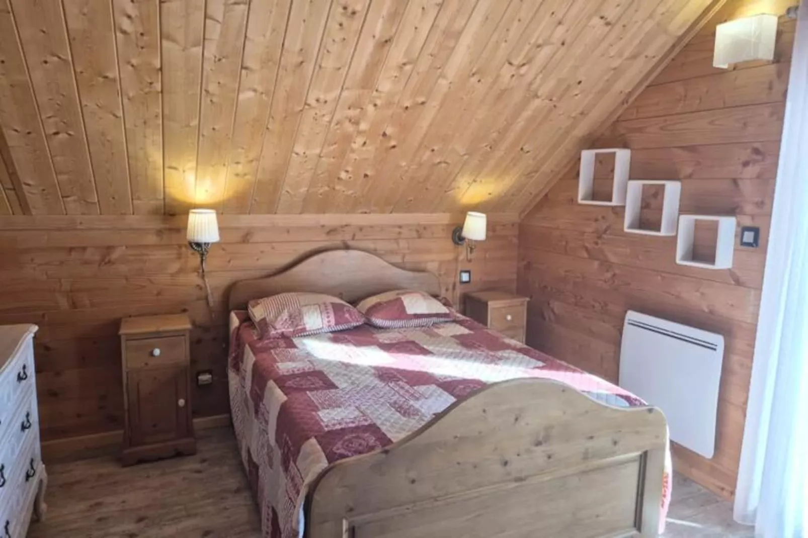**chalet D'exception à Louer à La Féclaz – 4 Chambres, 10 Couchages-Untagged