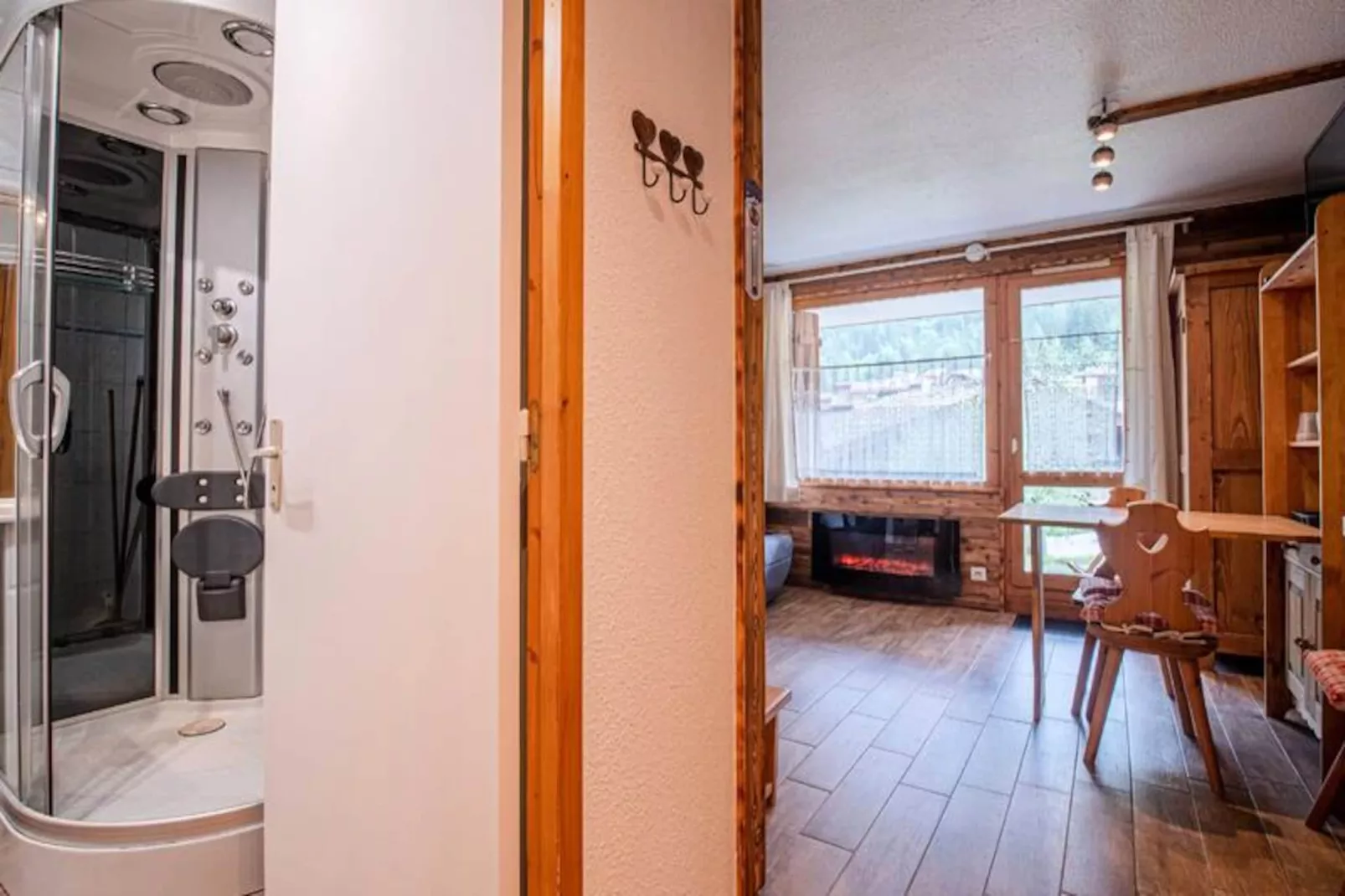 Résidence Ruelle G-Untagged